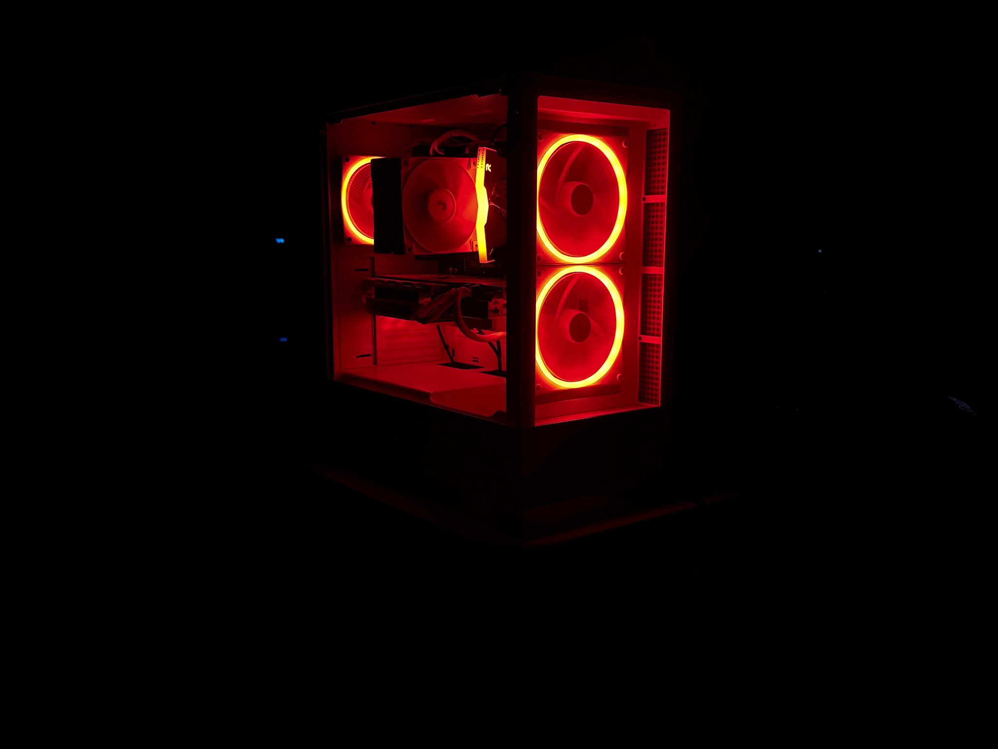 Radeon RX 7700 XT Custom Gaming PC - Ryzen 5 5500