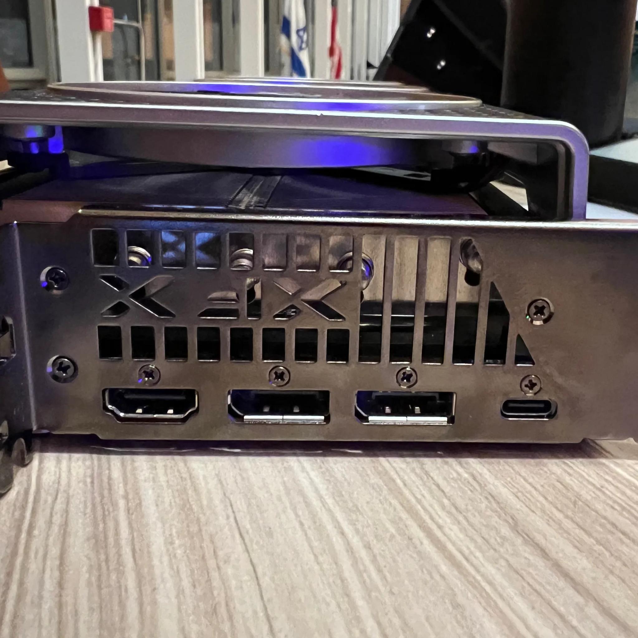 XFX MERC319 6800XT
