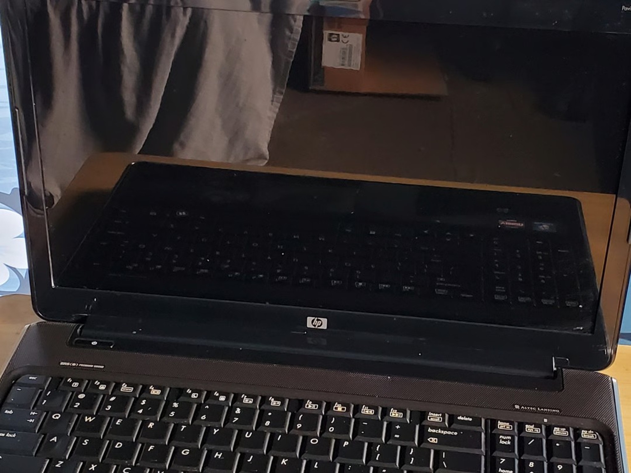 HP Pavilion dv6-2066dx Laptop (Win 11)