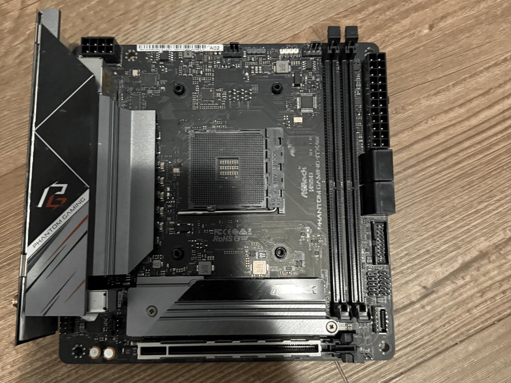 ASRock B550 Phantom Gaming-ITX/ax - Image 1