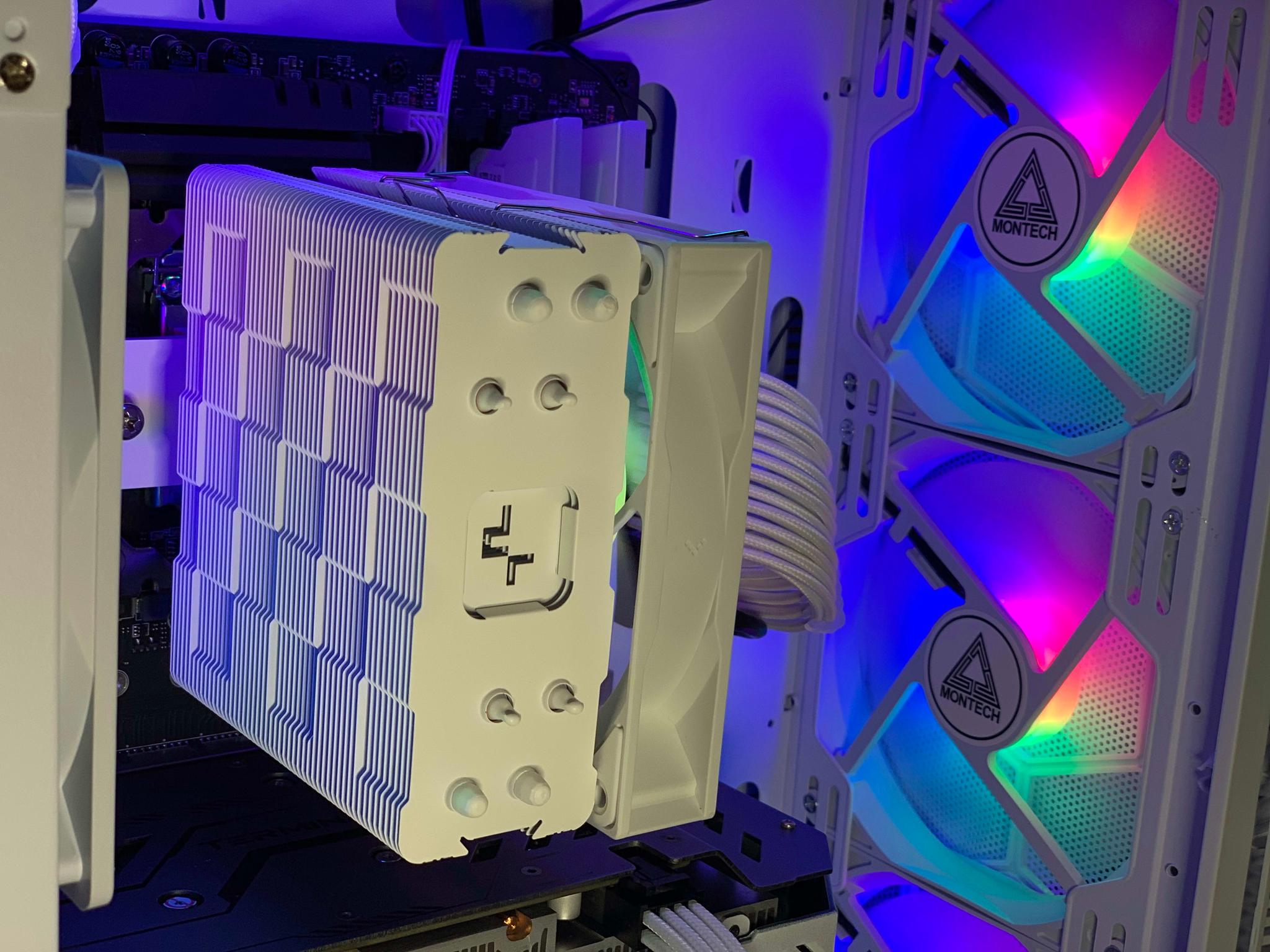 Mid Range White Gaming PC (i5 6600k + GTX 1660 Super)