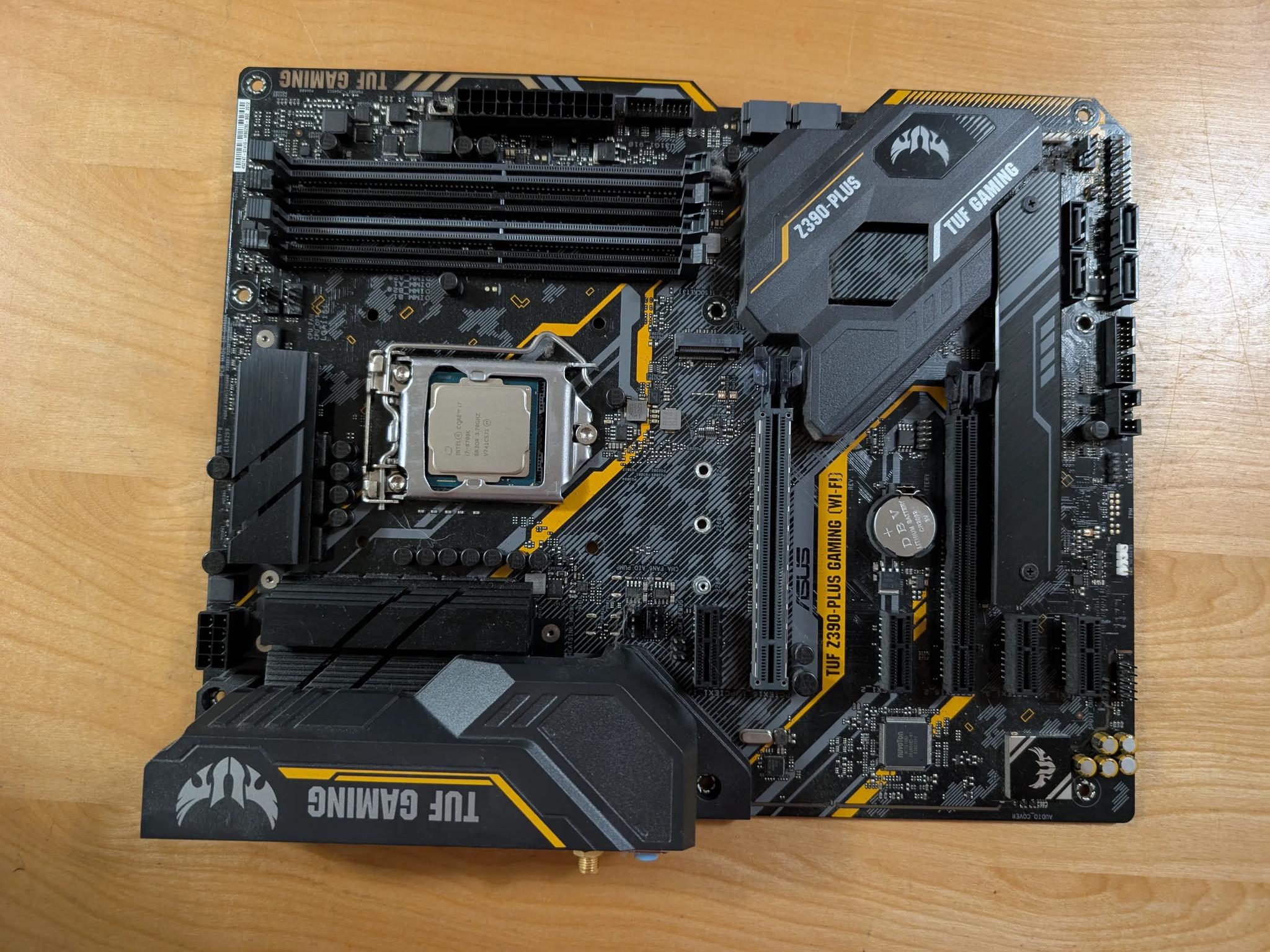 Intel Core i7 8700k / Asus Z390 motherboard