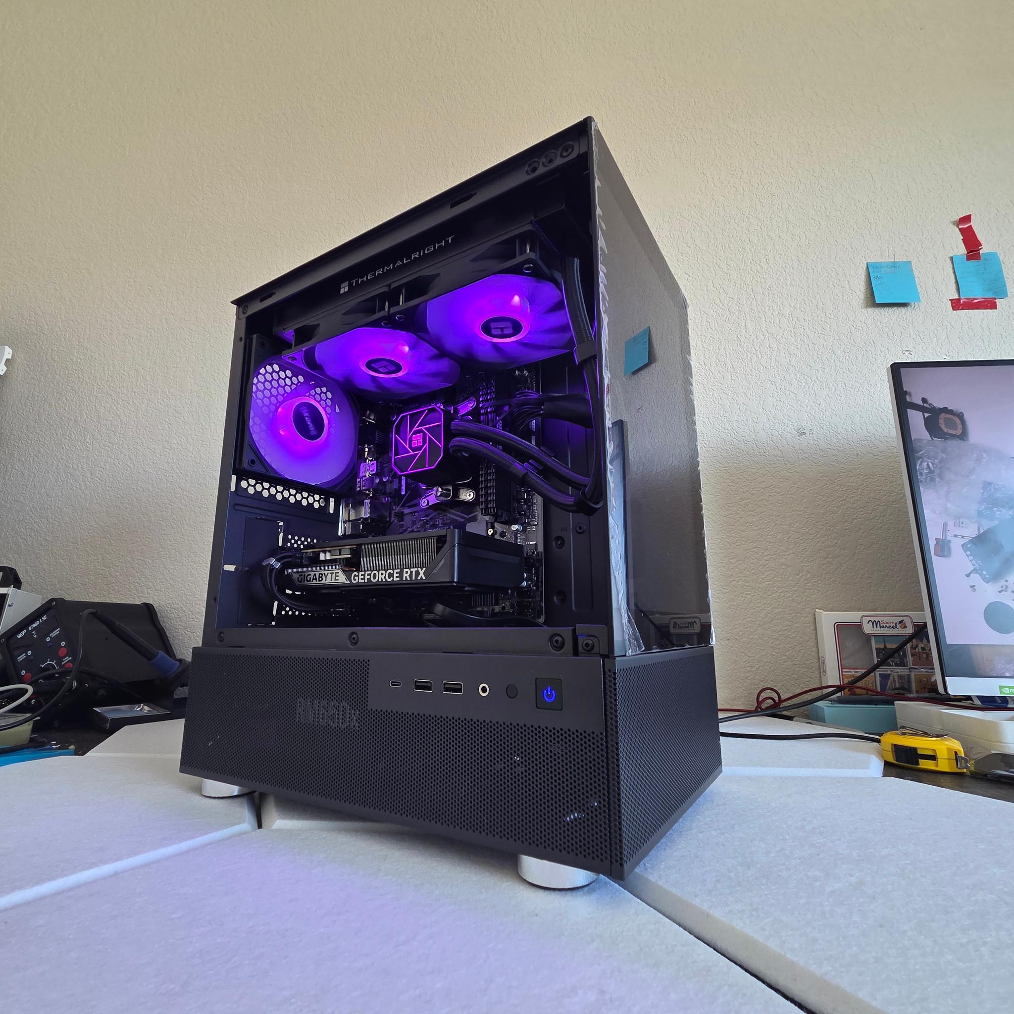🔥 Frostshade RTX 5060 Gaming PC 🖤❄️