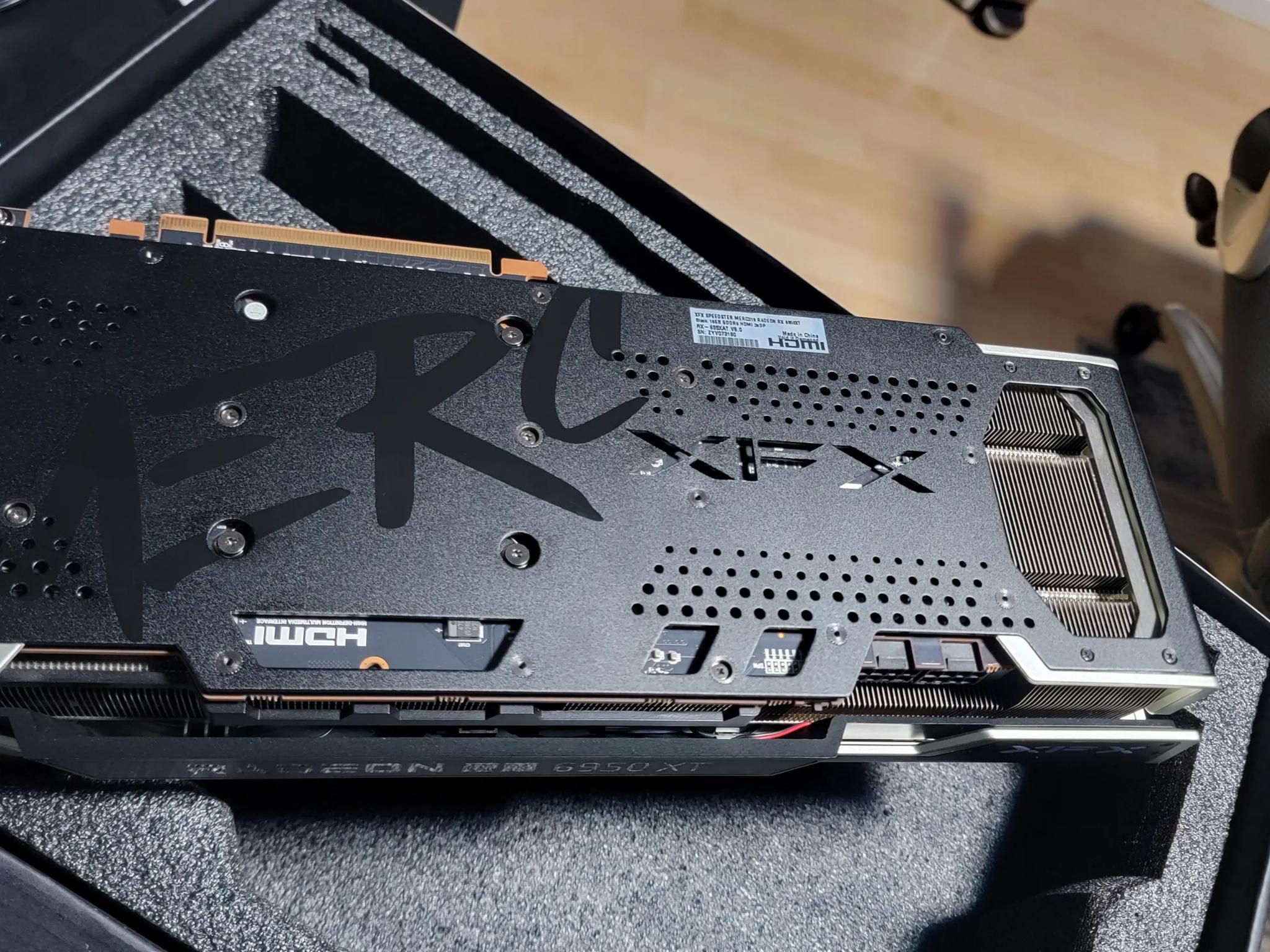 XFX Speedster MERC 319 AMD RX 6950 XT