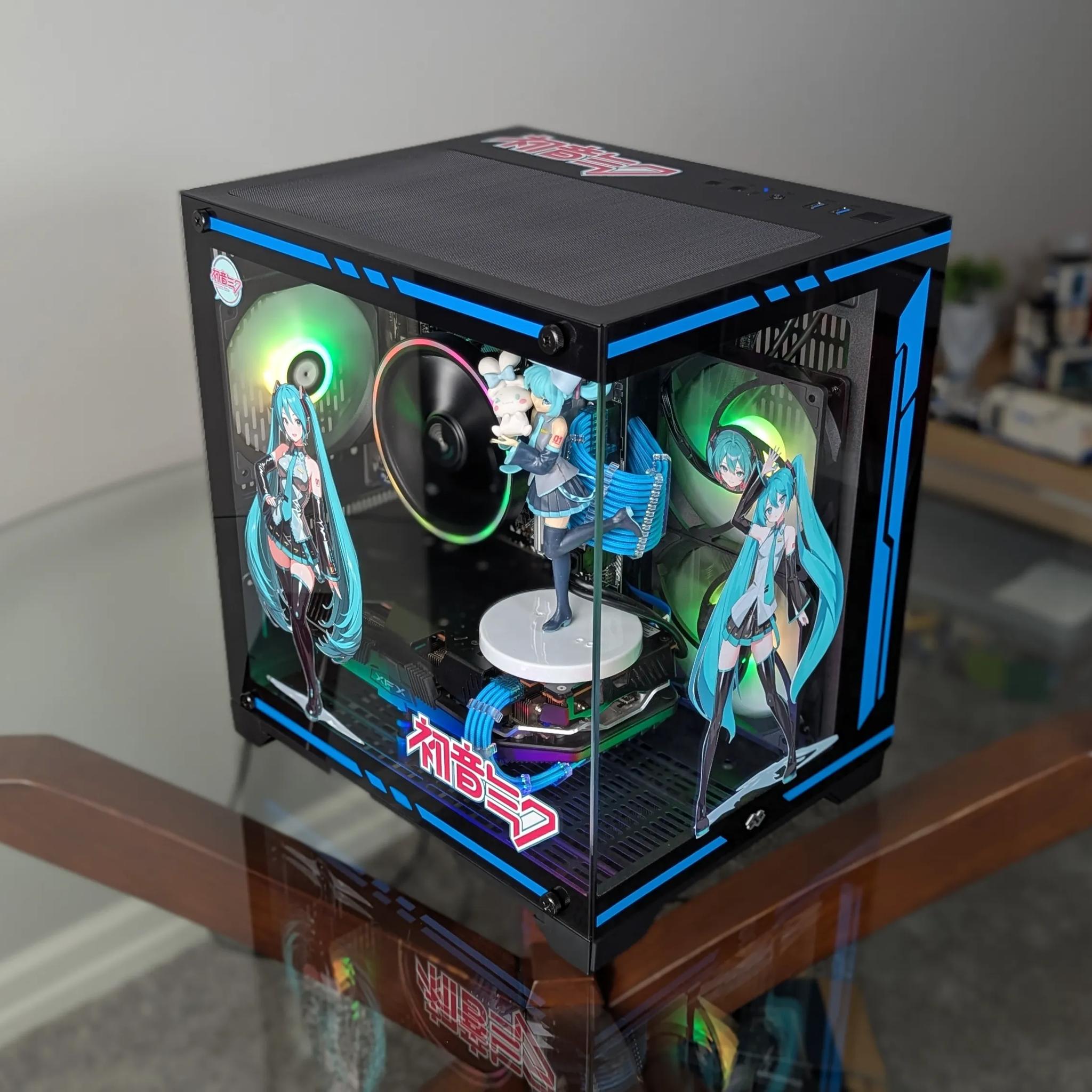 The Most Kawaii Gaming PC - The Hatsune Miku