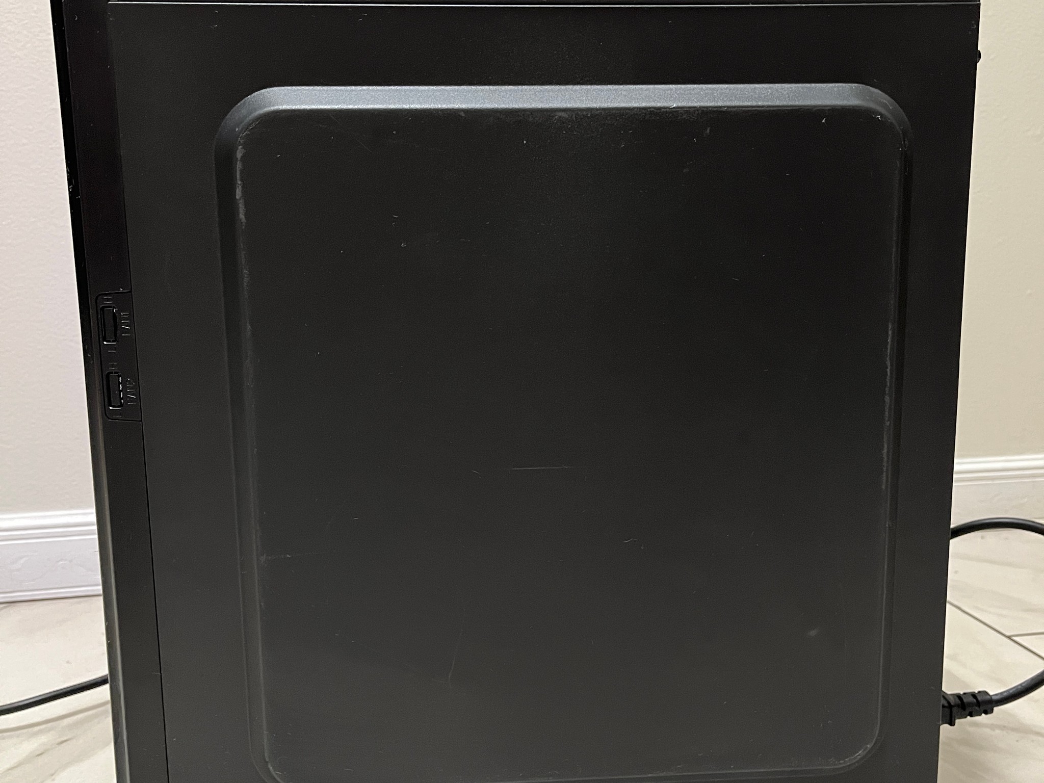 NVIDIA RTX 5060 Ti, Intel Core i9-9900k, 16GB RAM, 1TB SSD - High FPS Gaming PC w/ Wi-Fi & BT