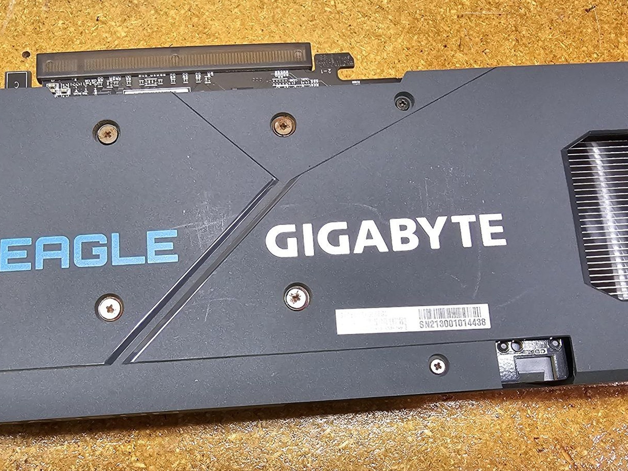 Gigabyte Radeon™ RX 6600 XT EAGLE 8G - GV-R66XTEAGLE-8GD