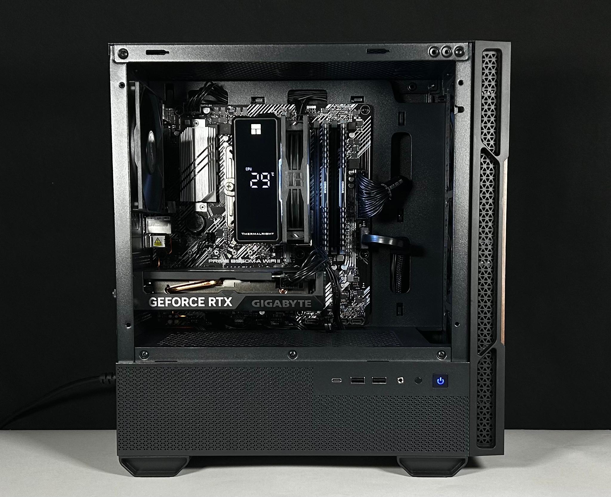 Business Casual 🤵- Ryzen 5 5600X | RTX 4060 | 32GB DDR4 | 1TB
