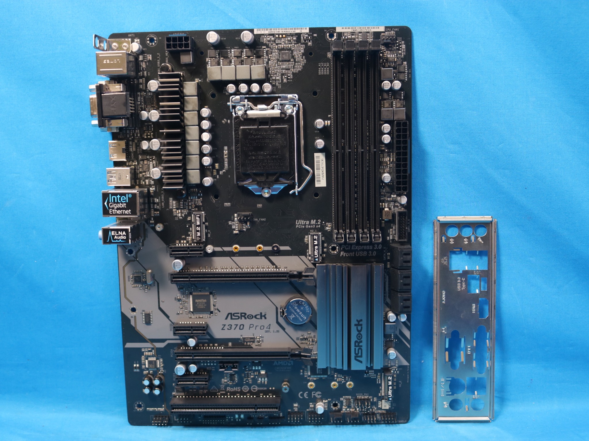 ASRock Z370 Pro4 Intel 8th Gen. LGA1151/Socket H4 DDR4 ATX Desktop Motherboard & I/O Shield