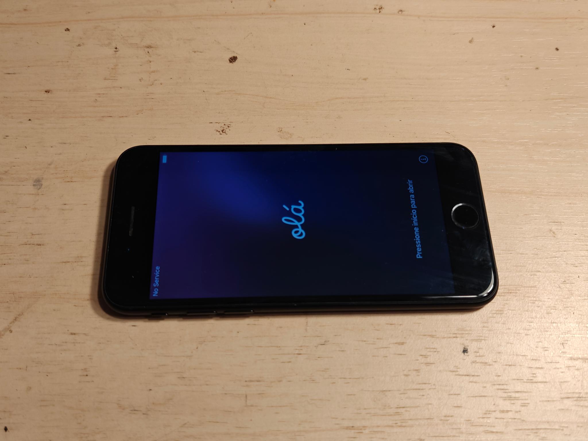 iPhone SE 2nd Generation 2020 64GB Black Unlocked