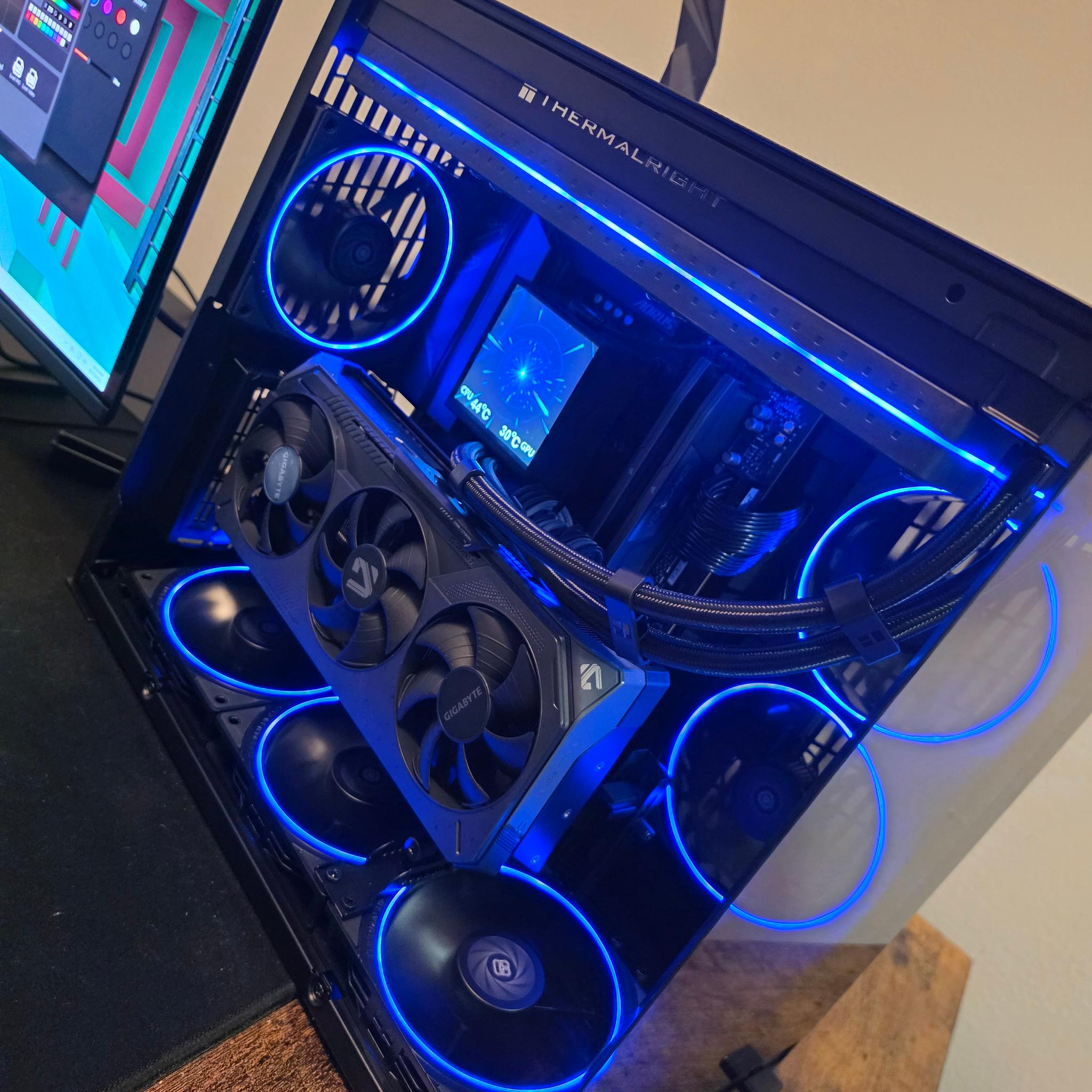 RX 9070 XT, Ryzen 7 9800X3D, 32gb 6000mhz DDR5, 1tb NVMe SSD