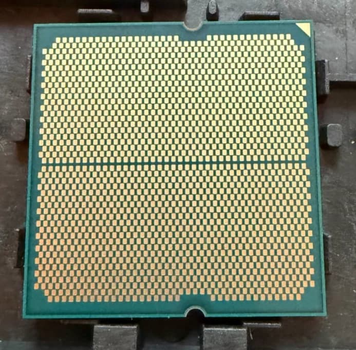 AMD Ryzen 7 7800X3D