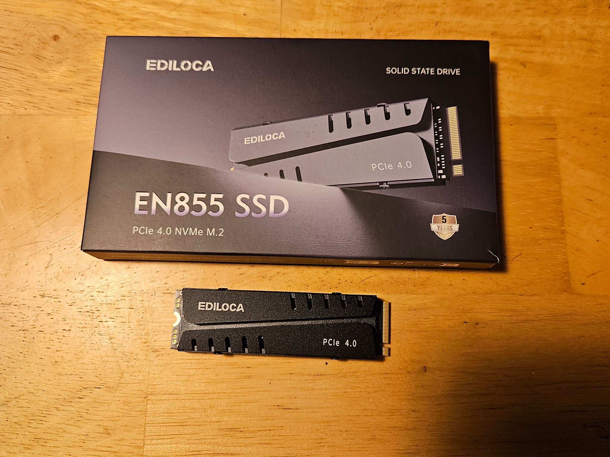 Ediloca EN 855 1TB ssd with DRAM and Heatsink and free NVME Enclosure!!!!