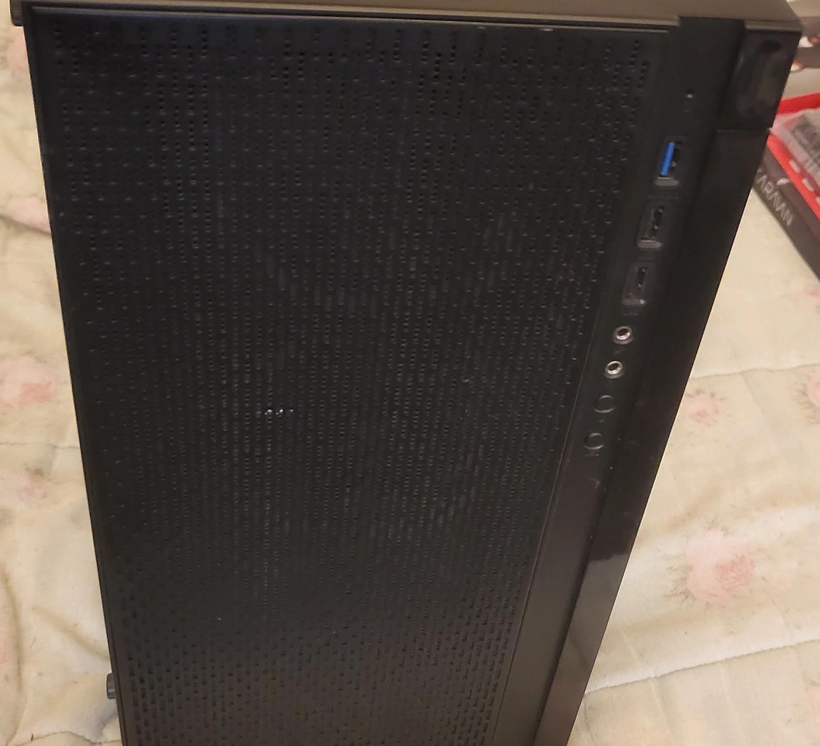 Thermaltake AM4 Rig | Ryzen 5 3600 | 16GB DDR4 RAM | RX 5600 XT | 1TB SSD