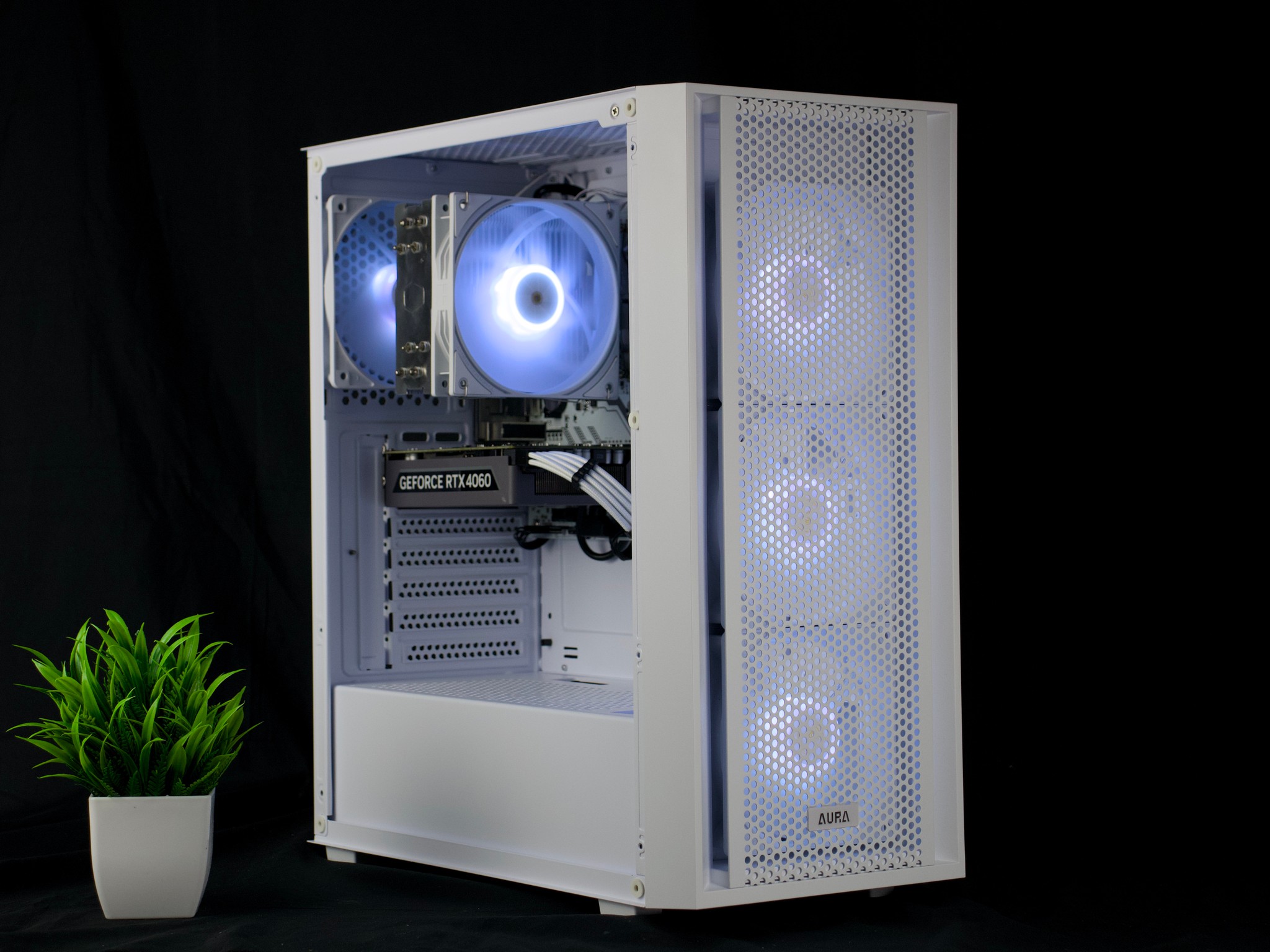 🧊❄️🧊 White Gaming PC – RTX 4060 , Ryzen 7 2700X, 16GB RAM, 500GB SSD - WiFi, BlueTooth 🧊❄️🧊