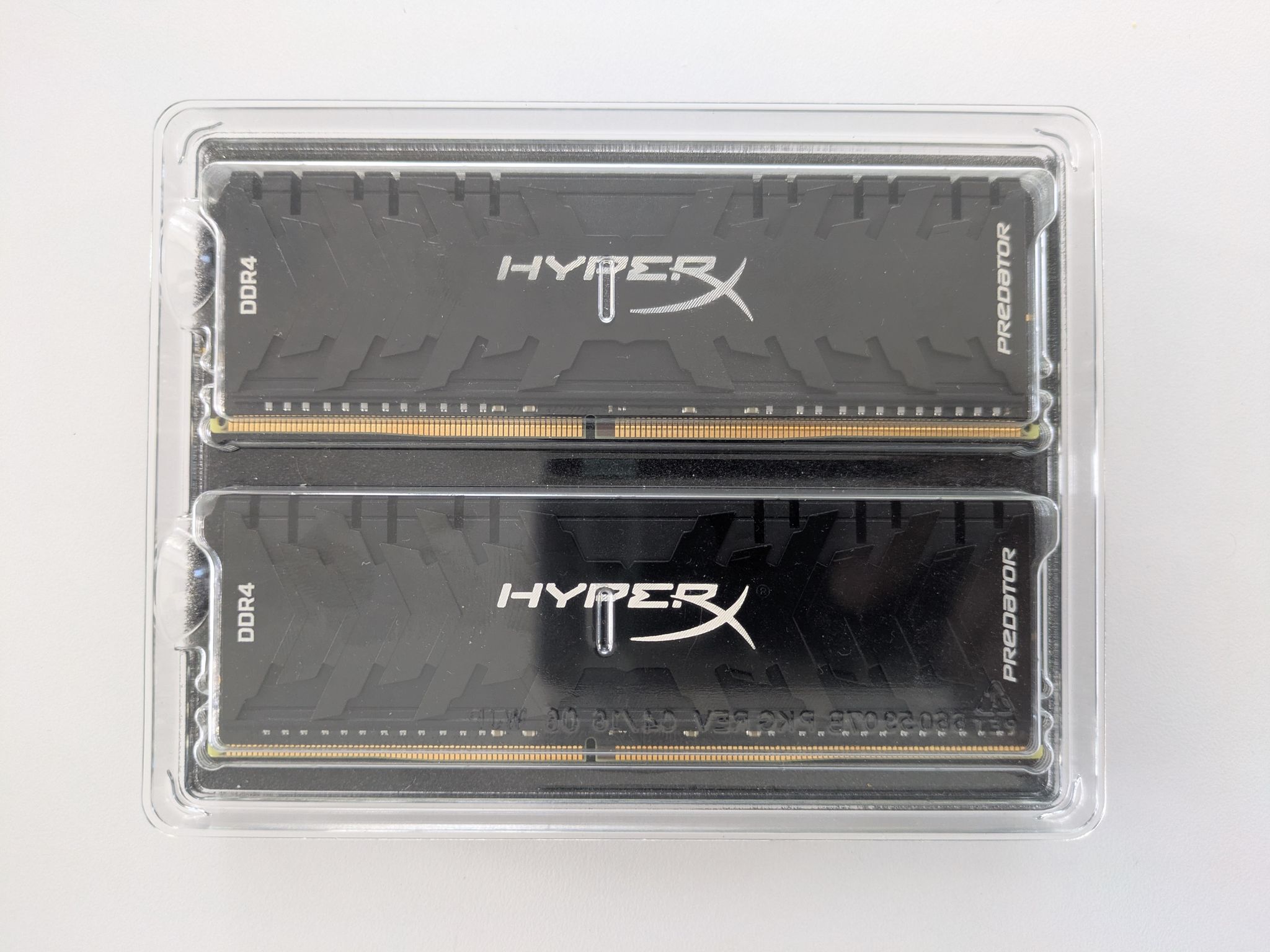 Kingston HyperX Predator 32GB DDR4-3600MHz CL17 288-pin UDIMM (2x16GB)