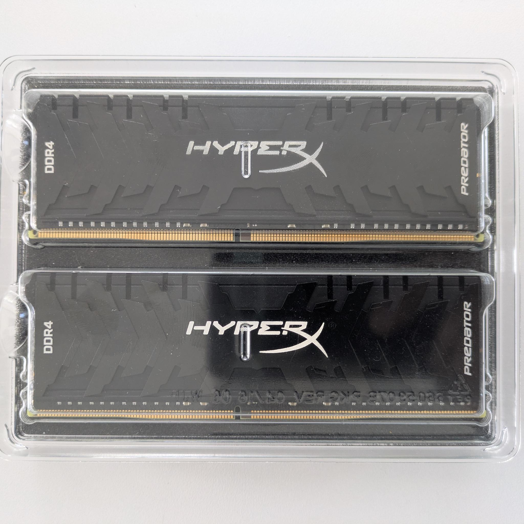 Kingston HyperX Predator 32GB DDR4-3600MHz CL17 288-pin UDIMM (2x16GB)