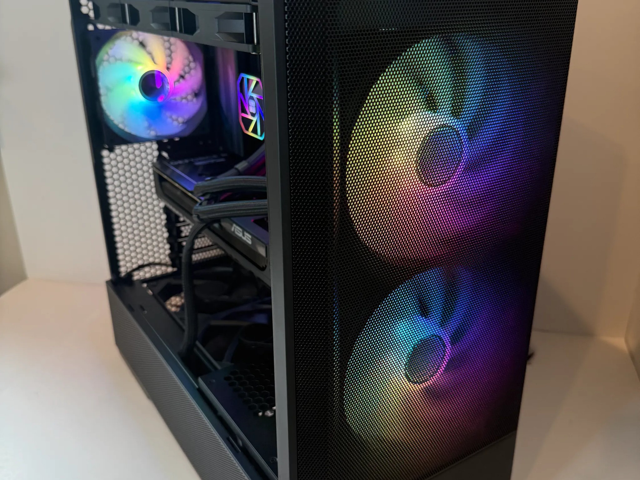 RTX 5070 |Ryzen 7 7700X Gaming PC | 1440p / 4K Ultra Ready
