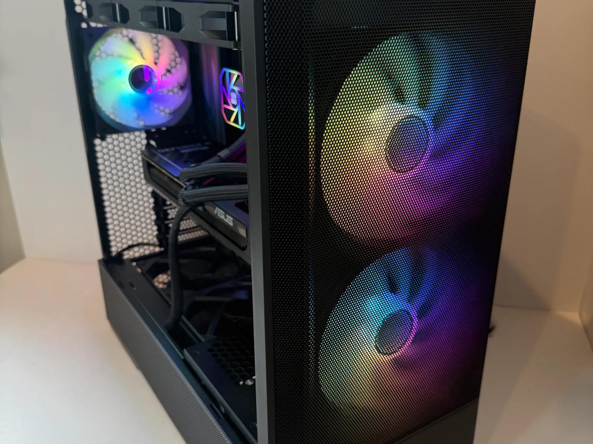 RTX 5070 |Ryzen 7 7700X Gaming PC | 1440p / 4K Ultra Ready