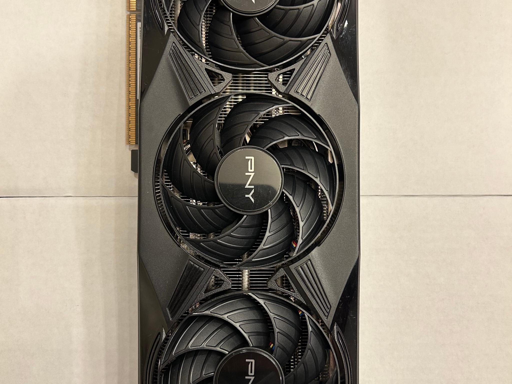 PNY GeForce RTX 5070 Overclocked Triple Fan