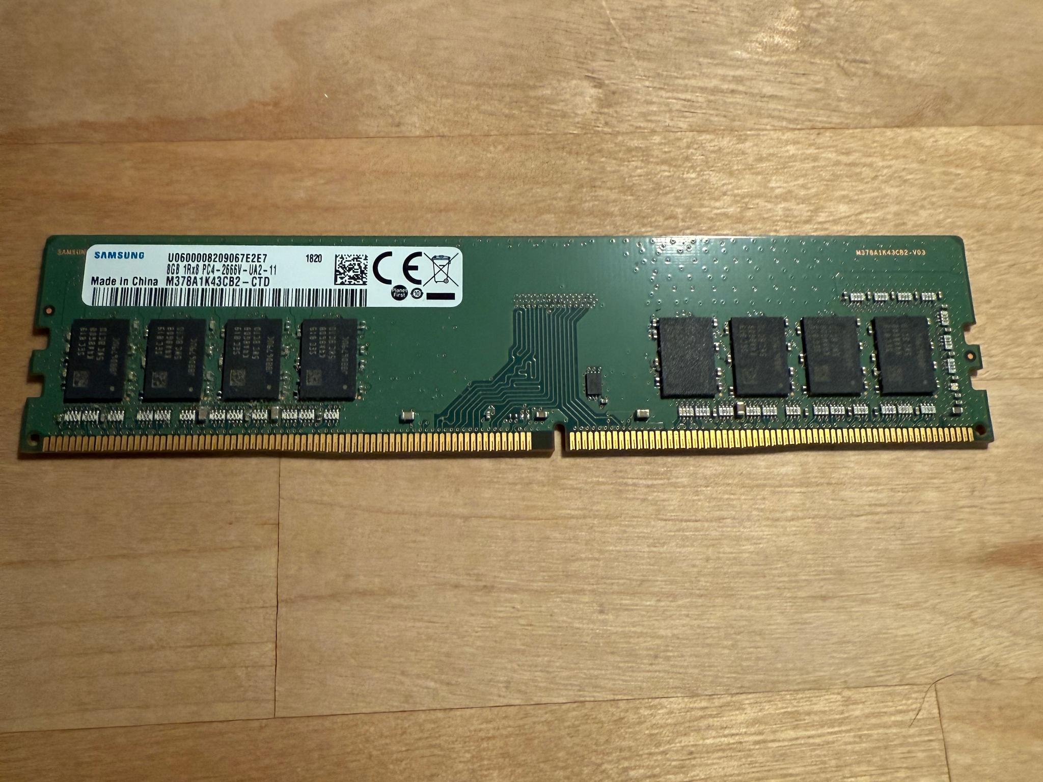Samsung 1x8GB PC4-2666