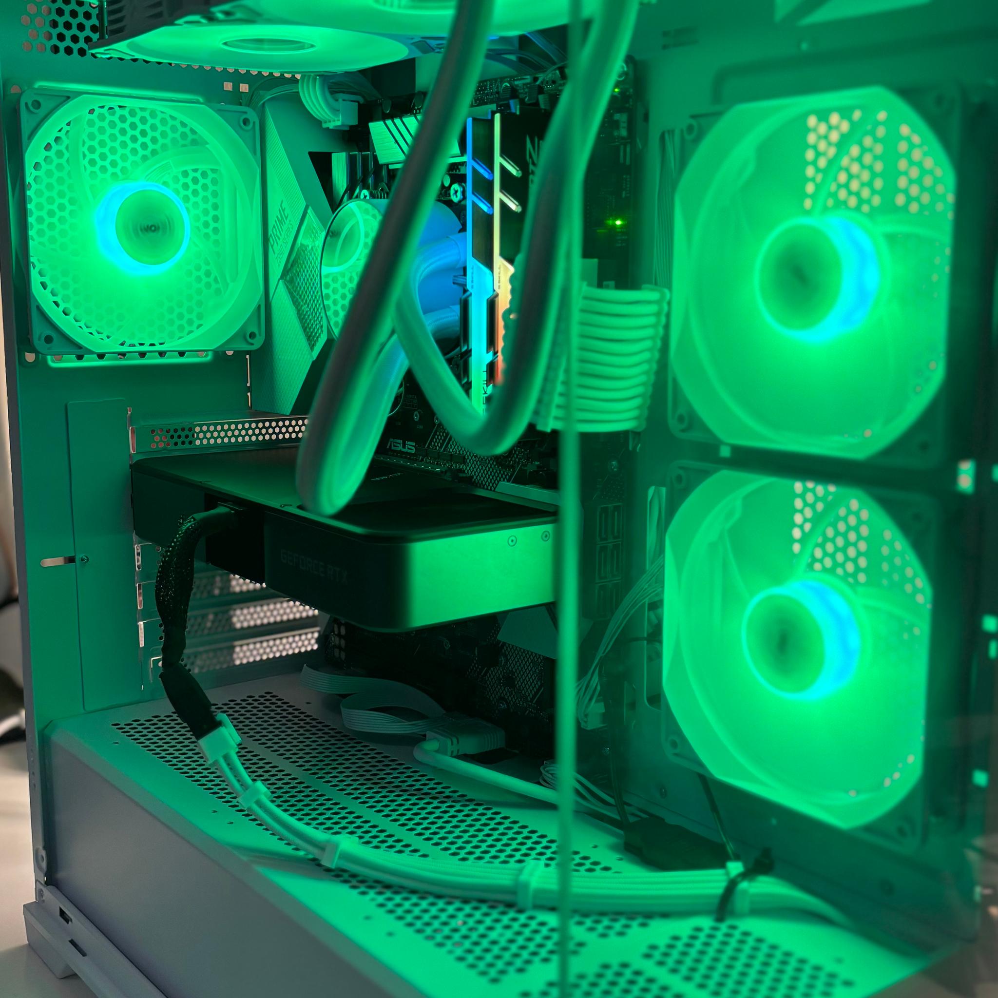 White Gaming PC - RTX 3070, Core i9 9900K, 16GB RAM, 512GB SSD