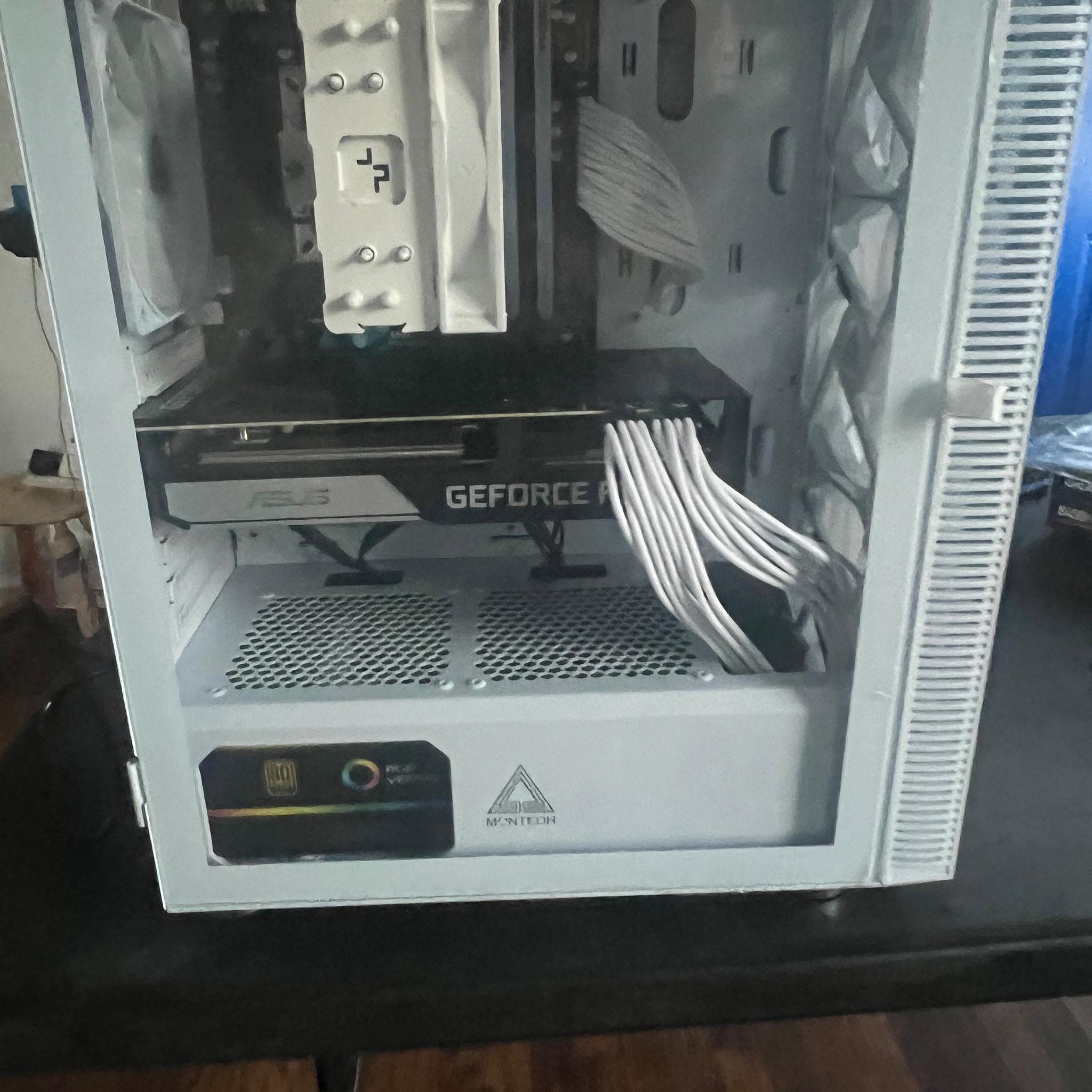BLACK FRIDAY! RTX 3070| AMD 5600X| 32GB DDR RAM| 1TB