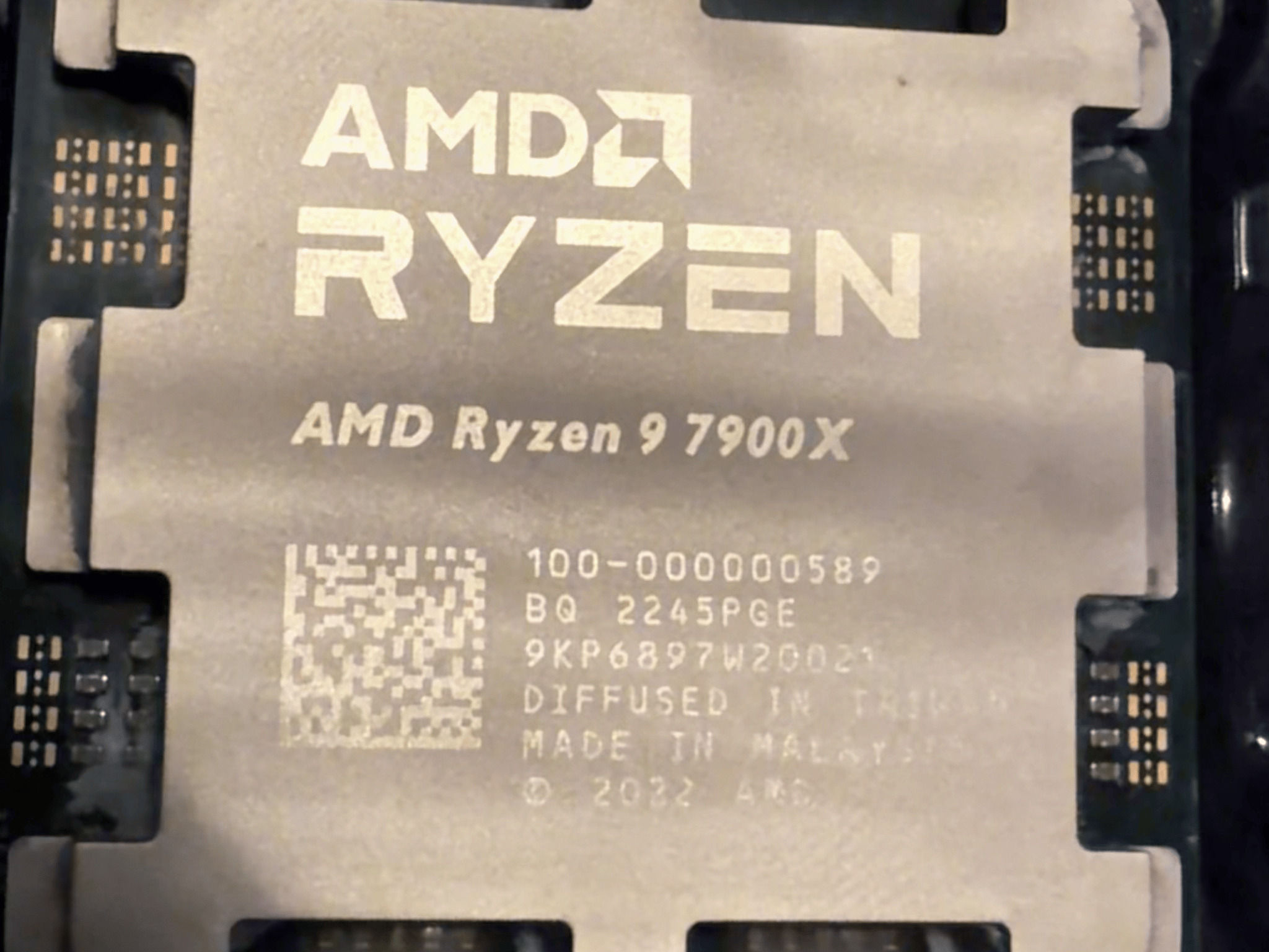 AMD Ryzen 9 7900X