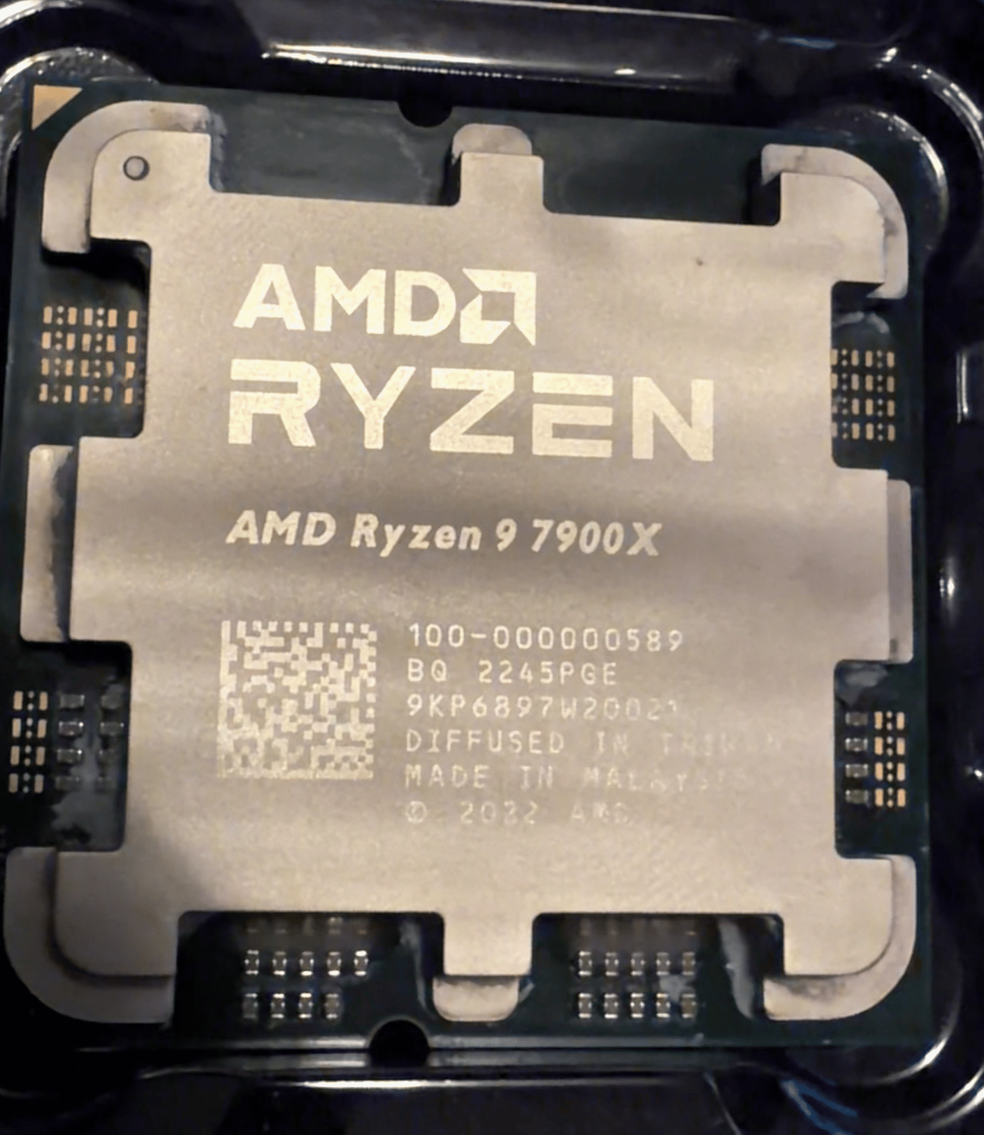 AMD Ryzen 9 7900X