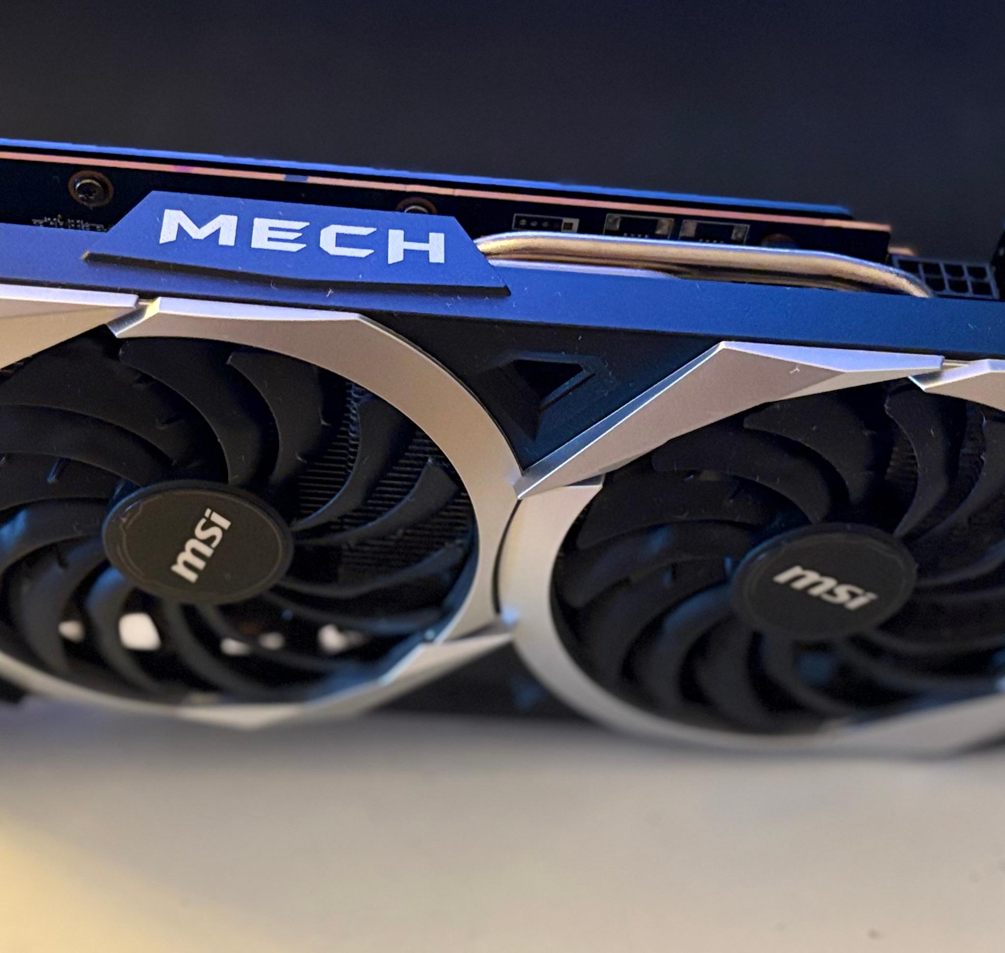 XFX Speedster MERC 308 Black Radeon RX 6600 XT