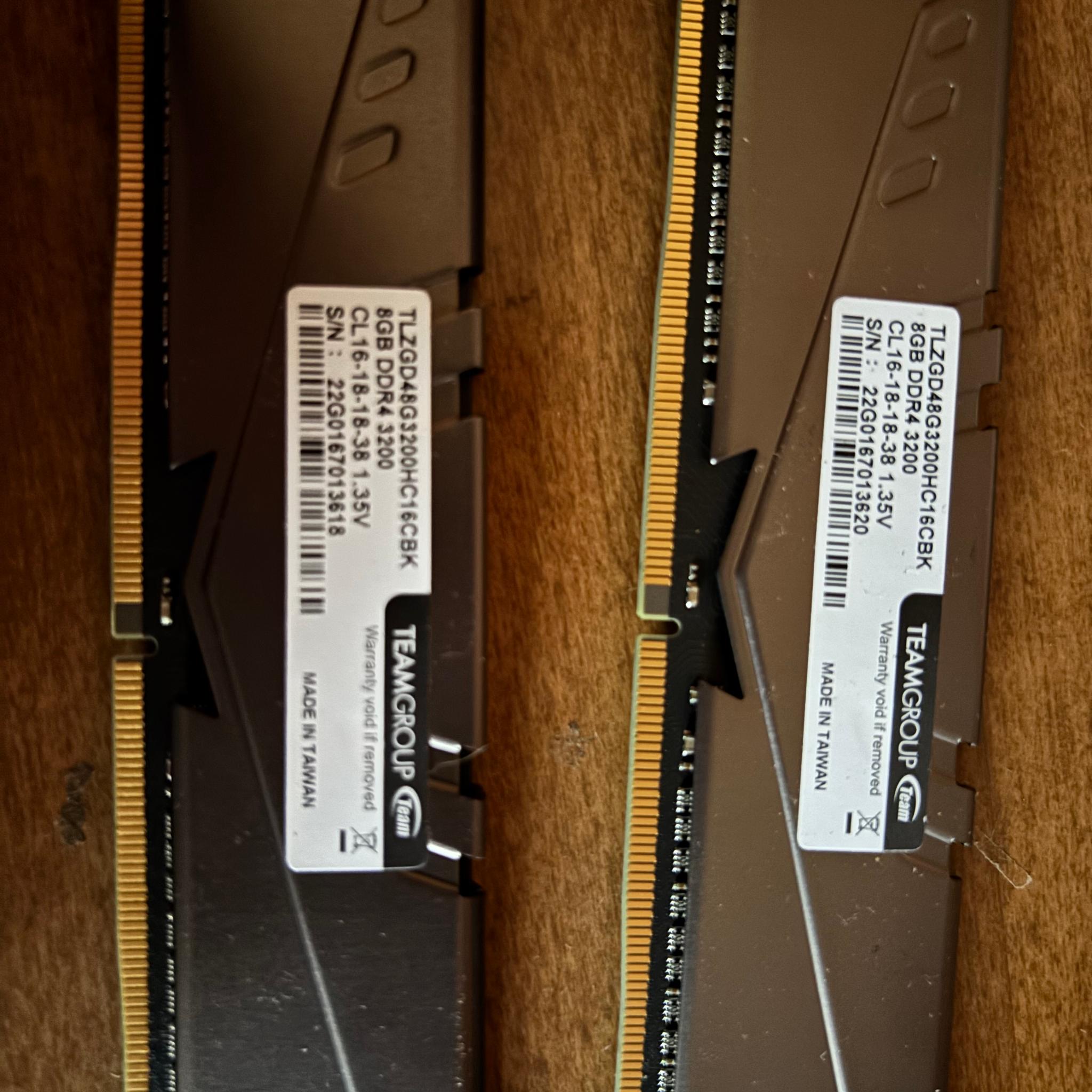 TEAMGROUP T-Force Vulcan Z 16GB (2x8GB) DDR4-3200 DIMM Desktop RAM