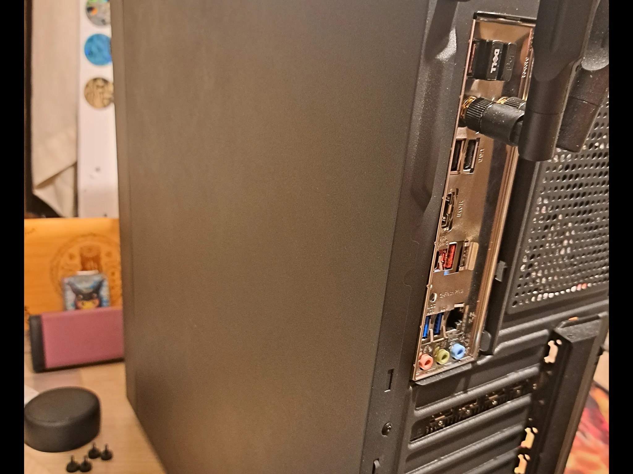 Mid-Tier Gaming PC 5600X RX5700 XT