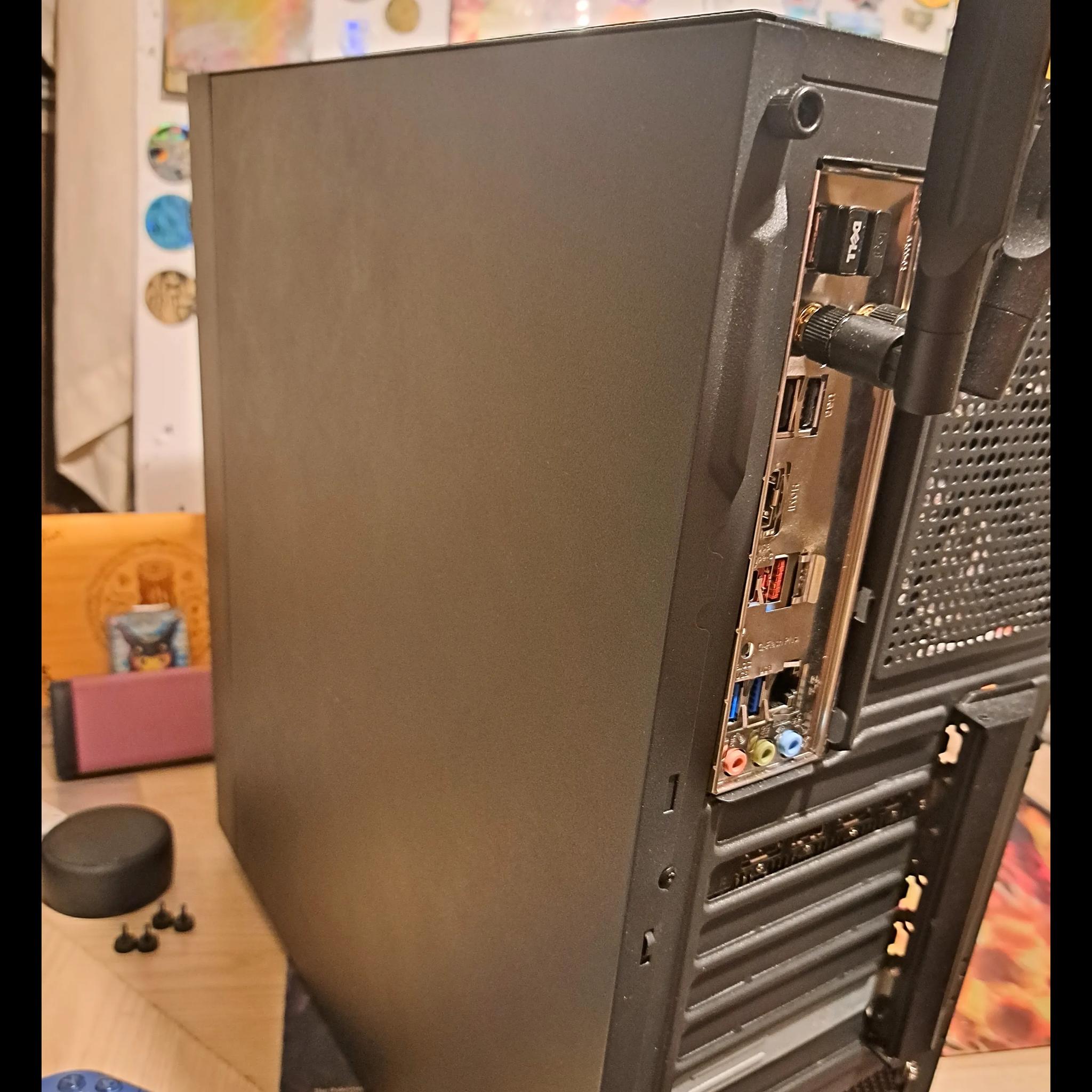 Mid-Tier Gaming PC 5600X RX5700 XT
