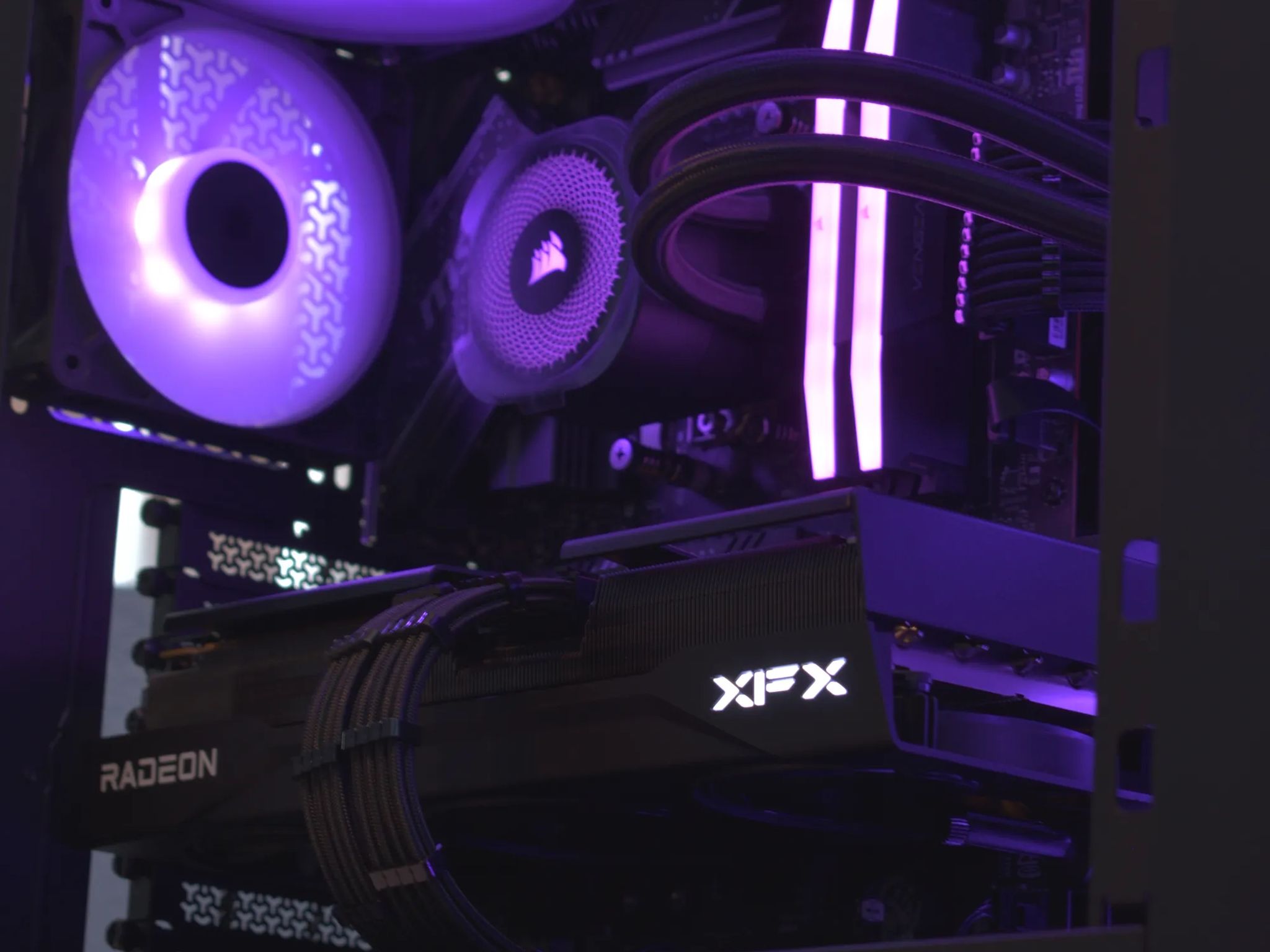 🚀FAST AMD Gaming PC🚀 Ryzen 7 7700 | RX 9070 16GB | 32GB DDR5 6000mhz | 2TB nVME SSD | Win11