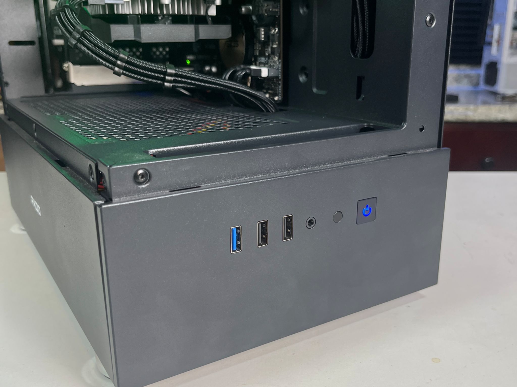🟢⚫️ | Budget RGB Gaming PC | i7-4770* + GTX 1650 4GB | WiFi | 16GB