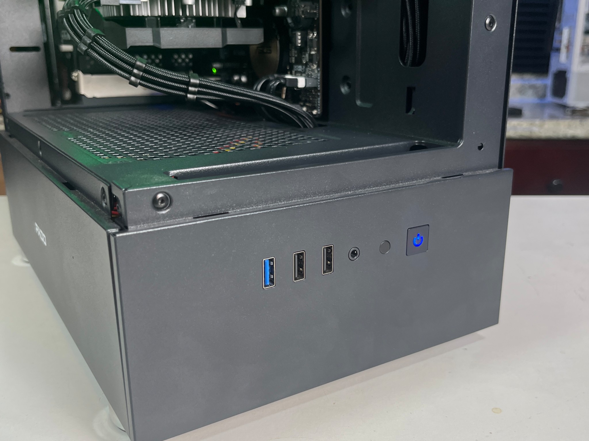 🟢⚫️ | Budget RGB Gaming PC | i7-4770* + GTX 1650 4GB | WiFi | 16GB