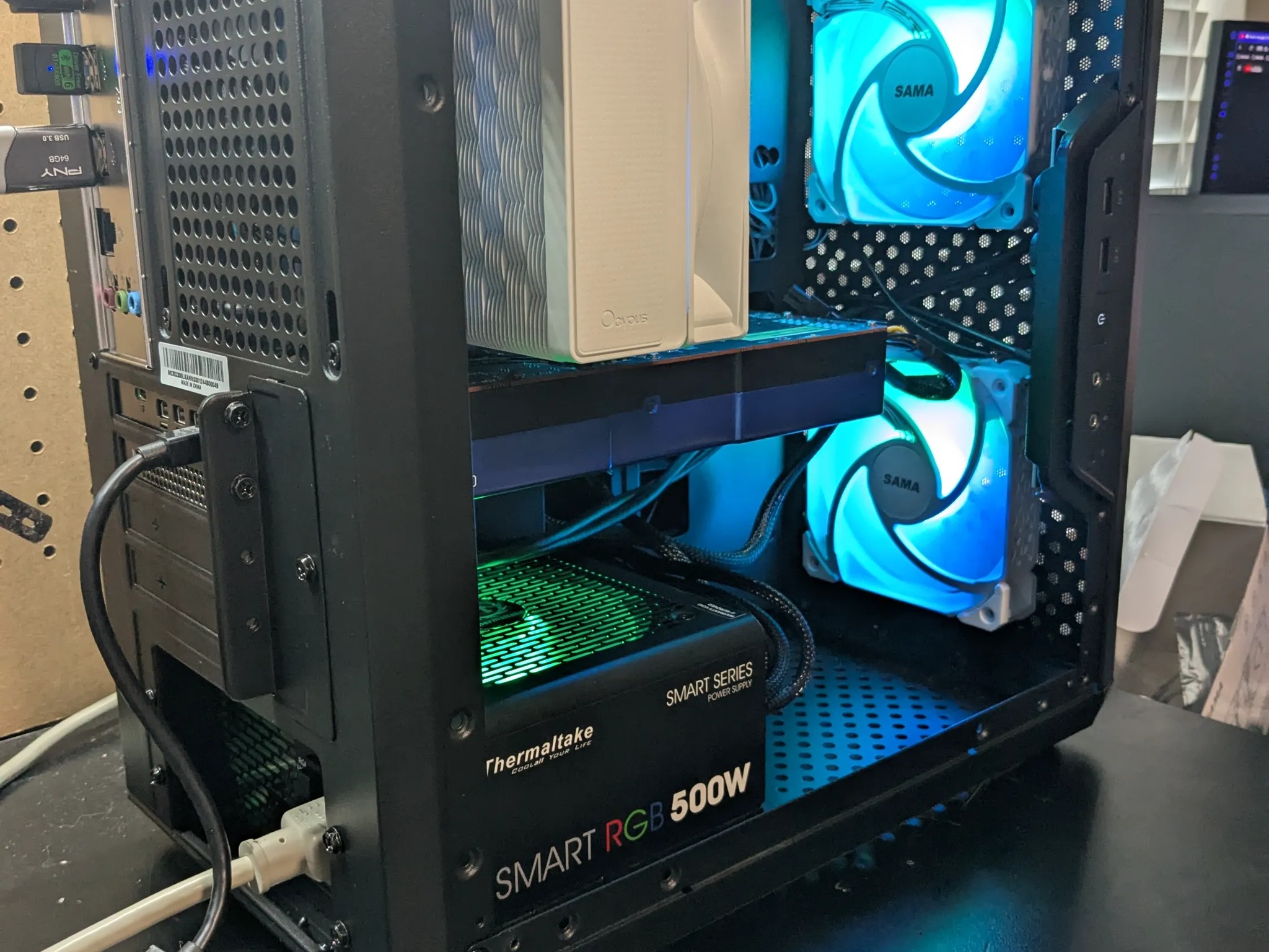 160 FPS Fortnite | 180 Day Warranty | 6 core i7 CPU, 32GB RAM, 8GB AMD W5700, Win11, WiFi