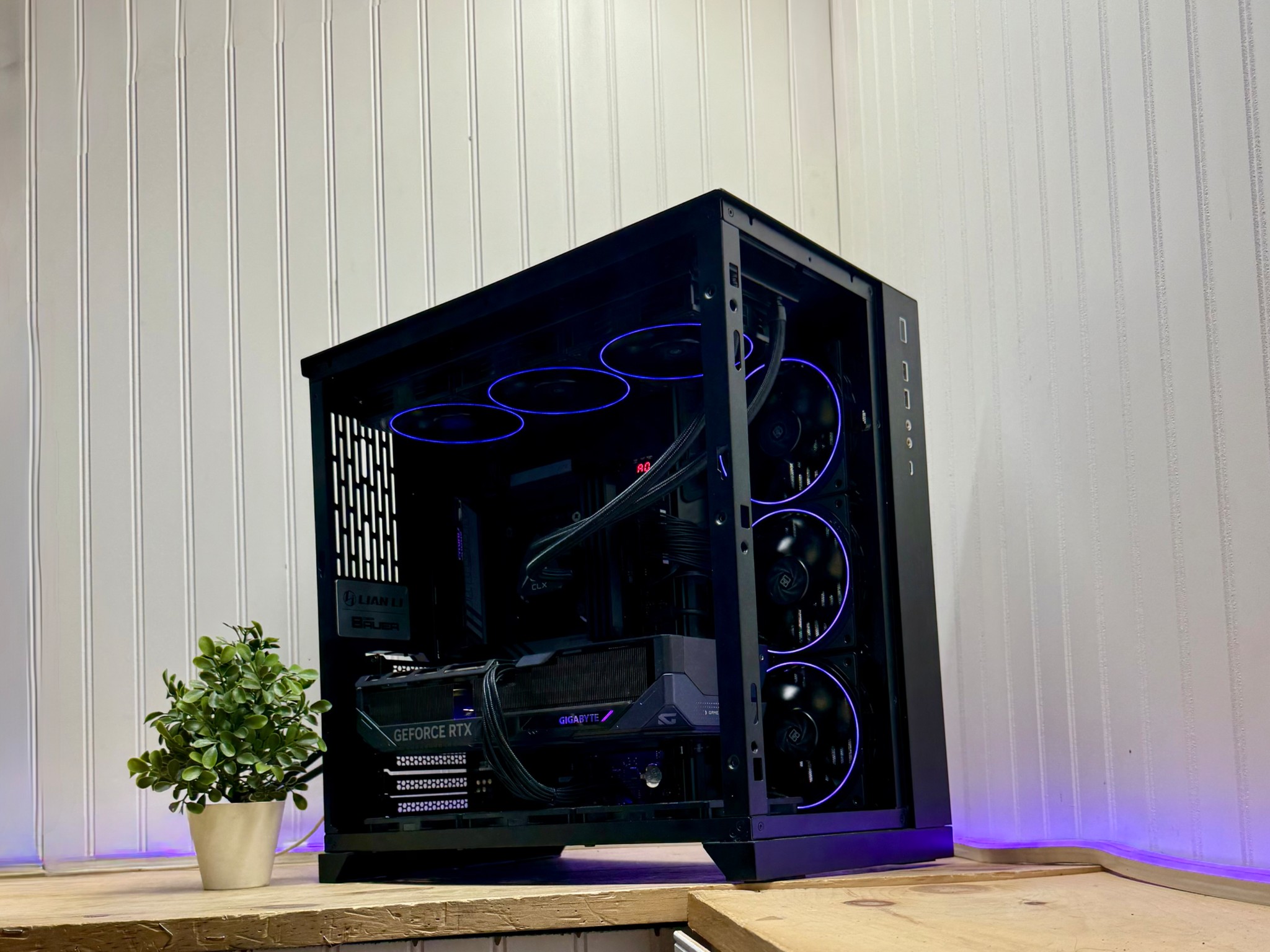 DREAM WEAVER 285k ultra9 /64gDDR5/2TB NVME 5.5TBHDD/5080/4k USB capture card