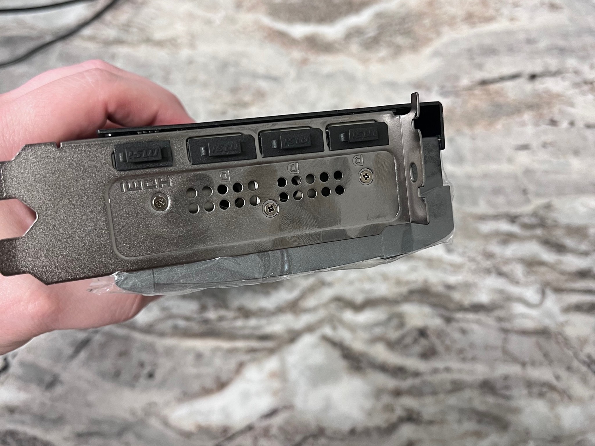 DAMAGED - MSI GeForce RTX 5070 Ti 16G VENTUS 3X OC