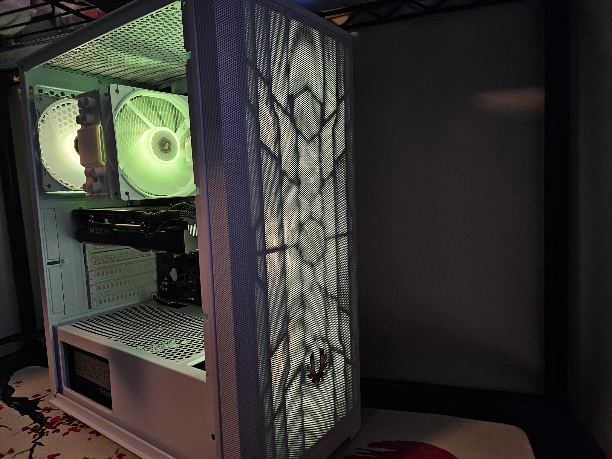 END OF SUMMER SALE! Gaming Rig Ryzen 5 / 32GB DDR4/ 1TB SSD / RX 6600