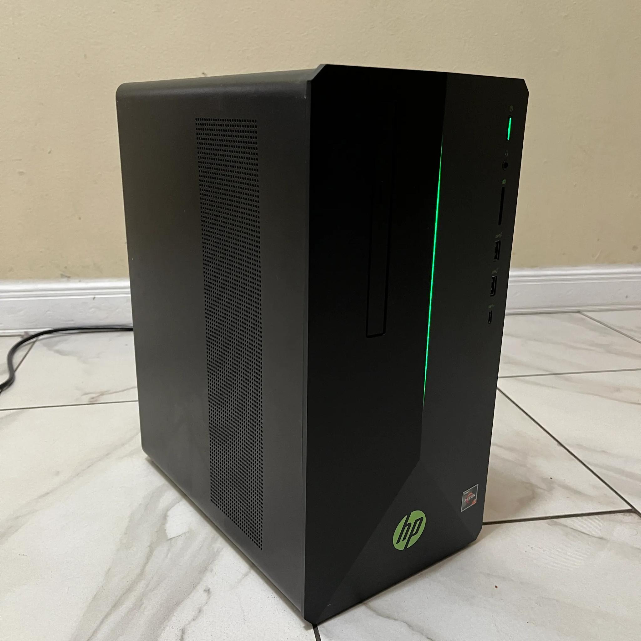 HP Gaming PC Desktop, AMD Ryzen 7 1700 8 Core RX 570 4GB, 16GB DDR4 RAM, 128GB SSD + 1TB HDD & Wi-Fi
