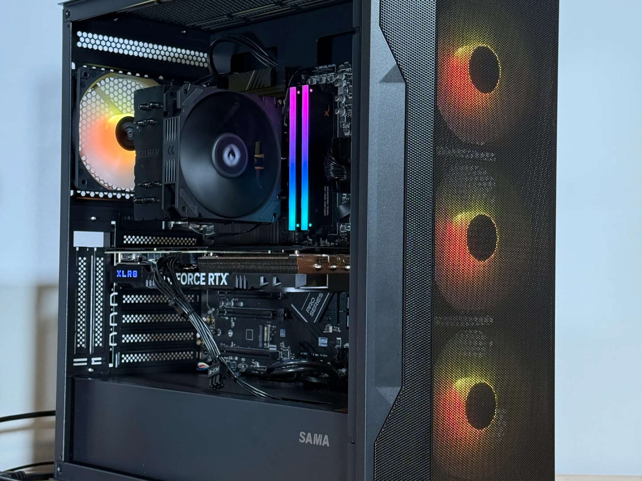 RTX 4070 Ryzen 5 7600X Gaming PC
