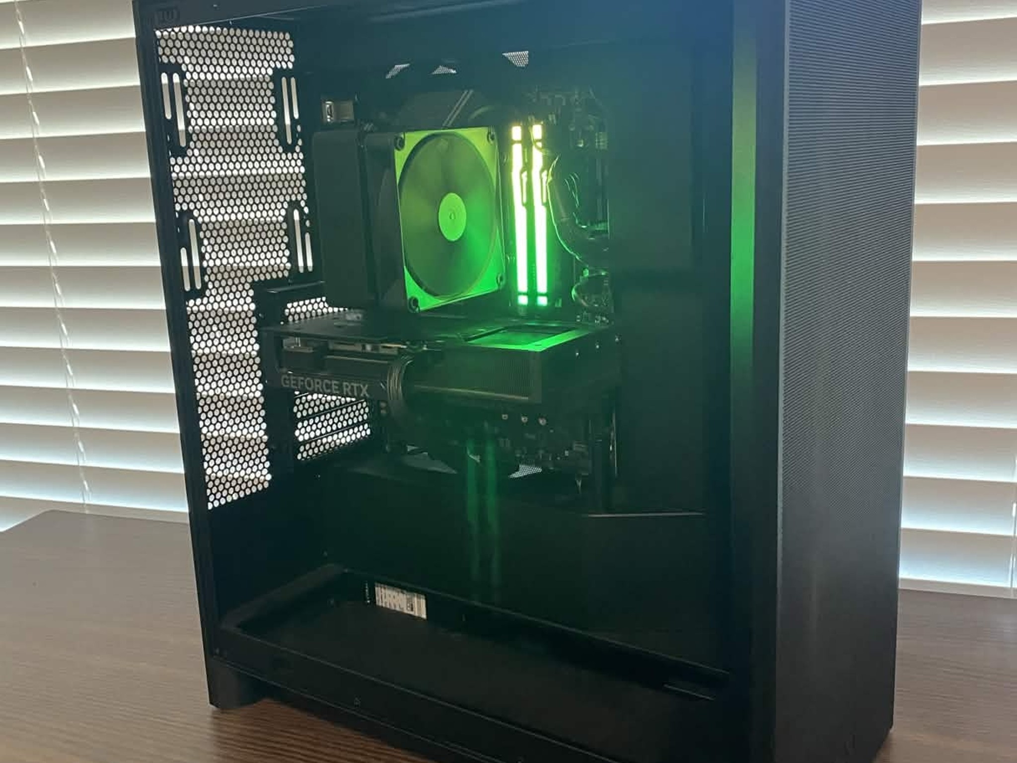 rtx 4070, I9-12900KF Gaming Pc