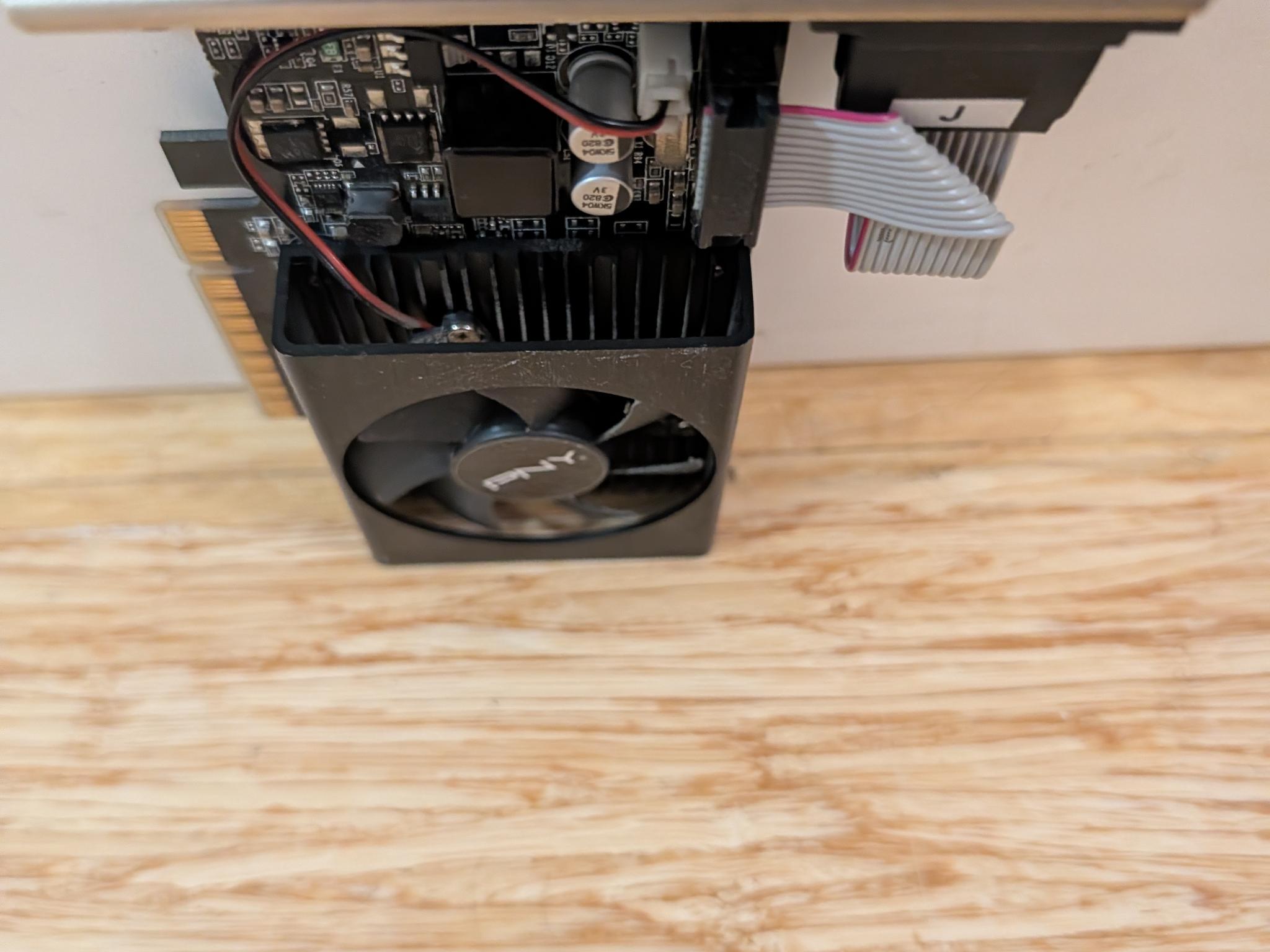 PNY GT 710