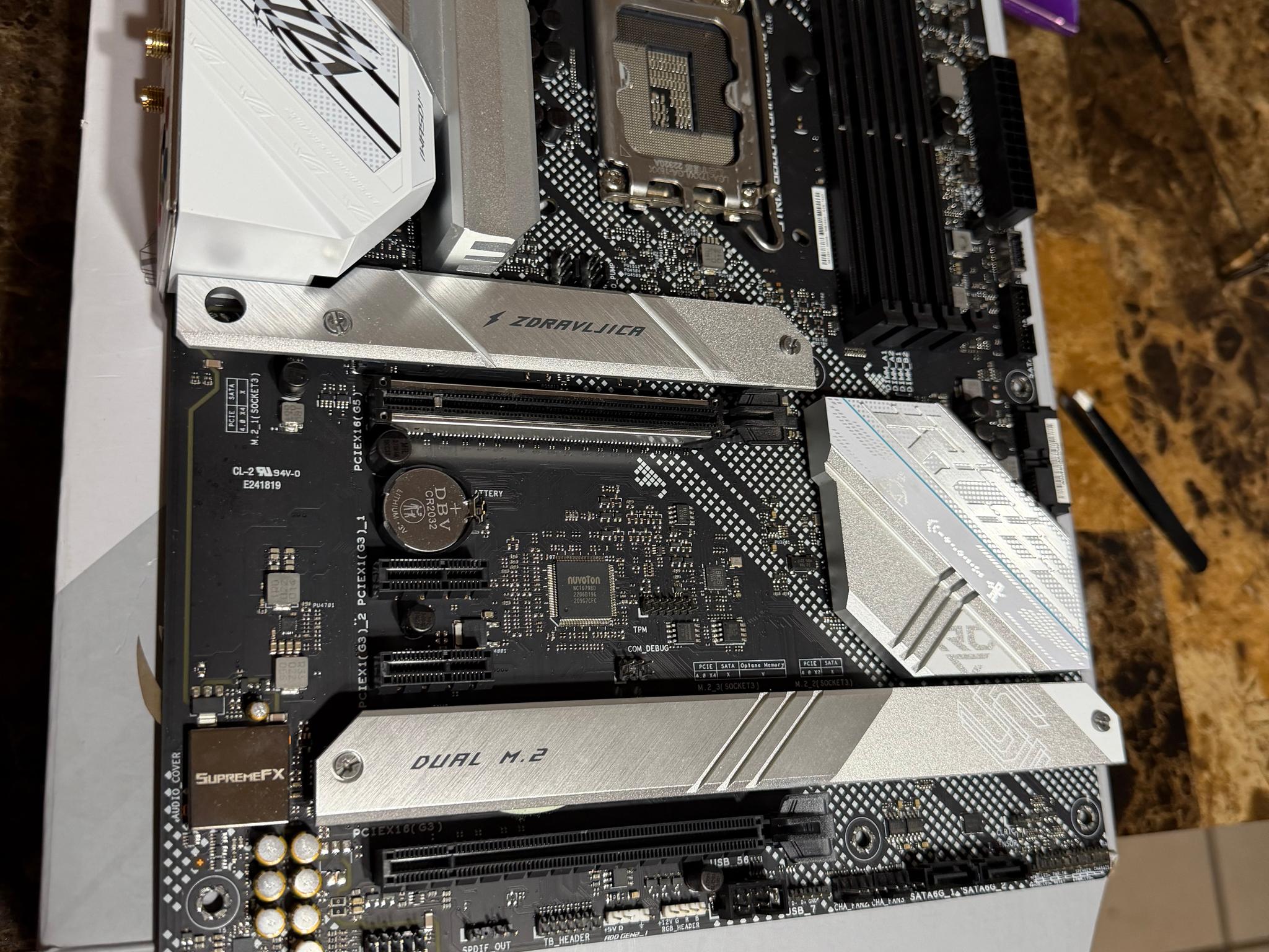 B660 Strix A D4