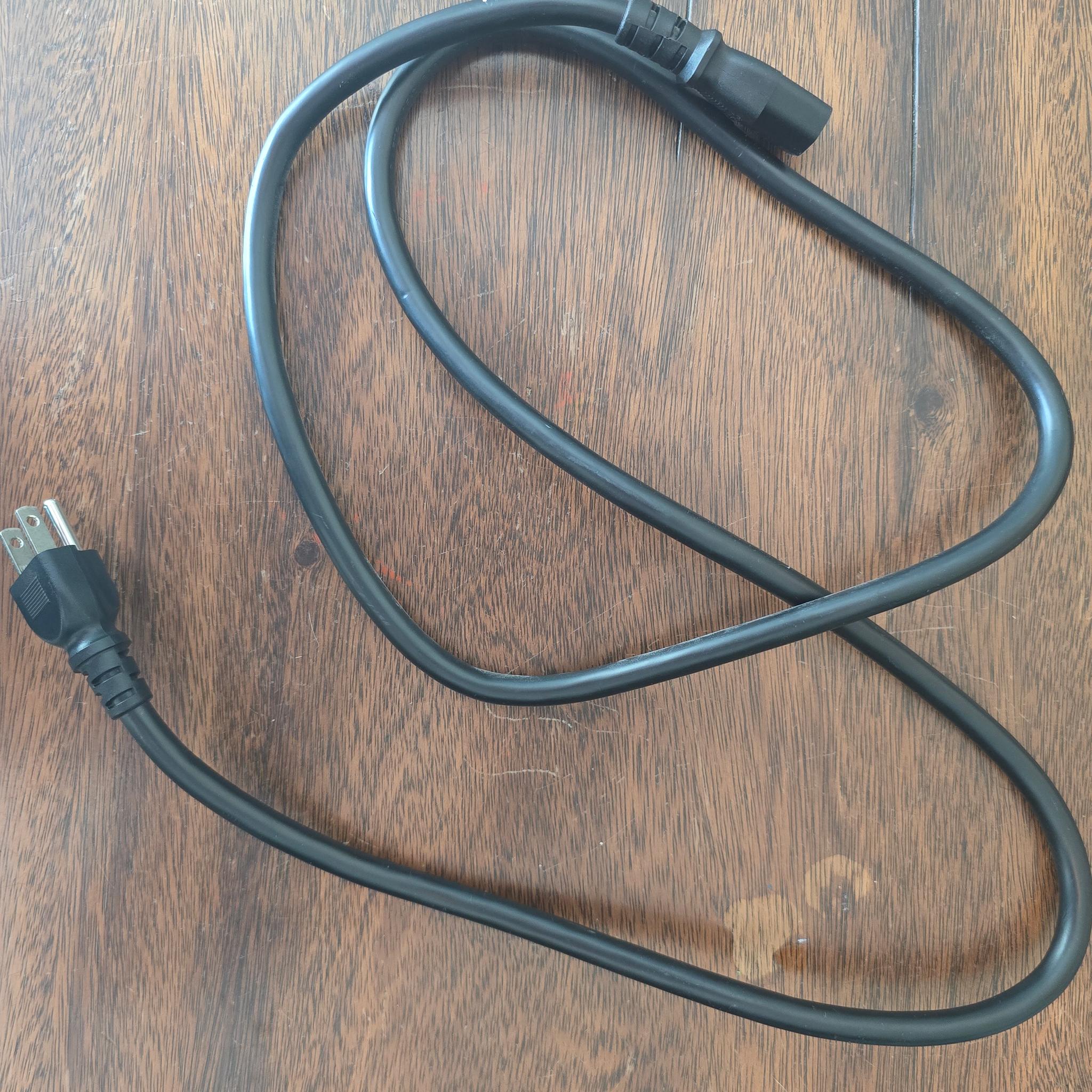 CORSAIR RM1000e (2025) Fully Modular Low-Noise ATX Power Supply