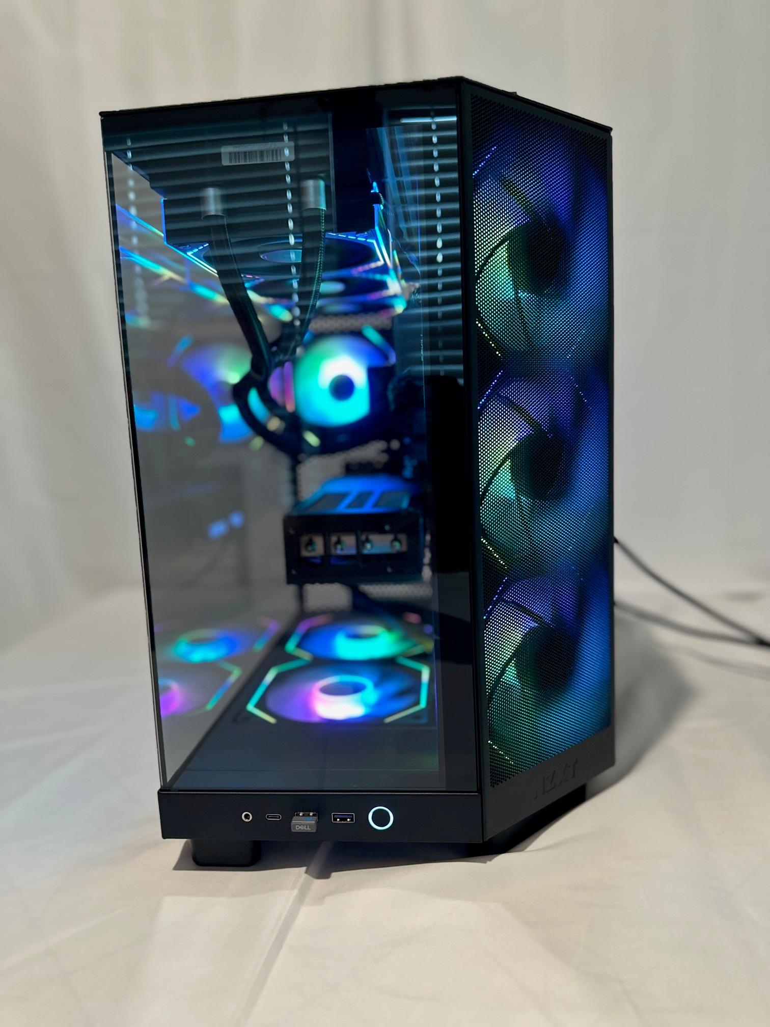 Ryzen 9 7950X3D & RTX 4070 Ti Super - Mid Tower Gaming PC "Black"