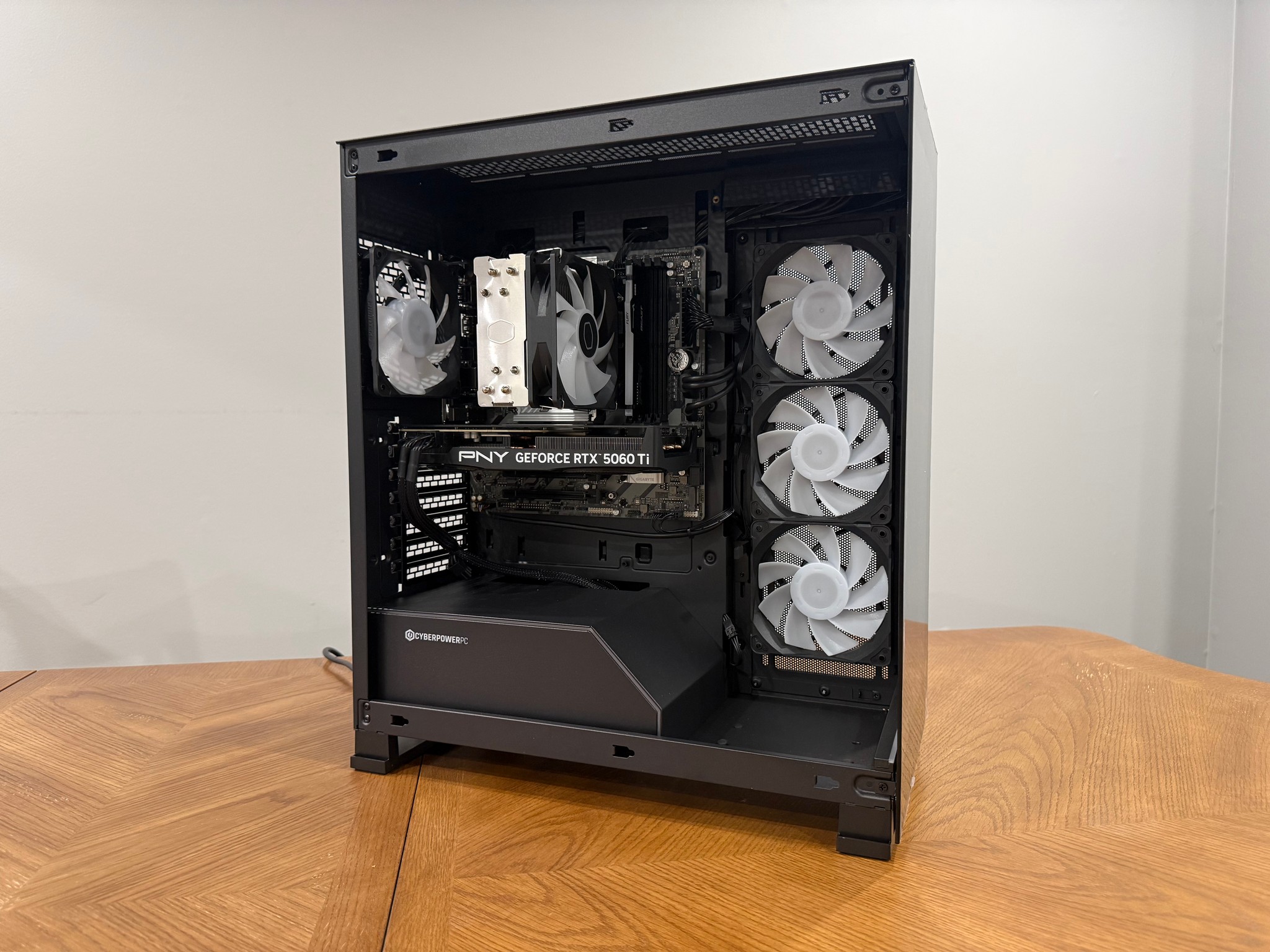 Brand New Gaming PC | RTX 5060 Ti | Intel Core Ultra 5 225F | 16GB DDR5 | 2TB SSD