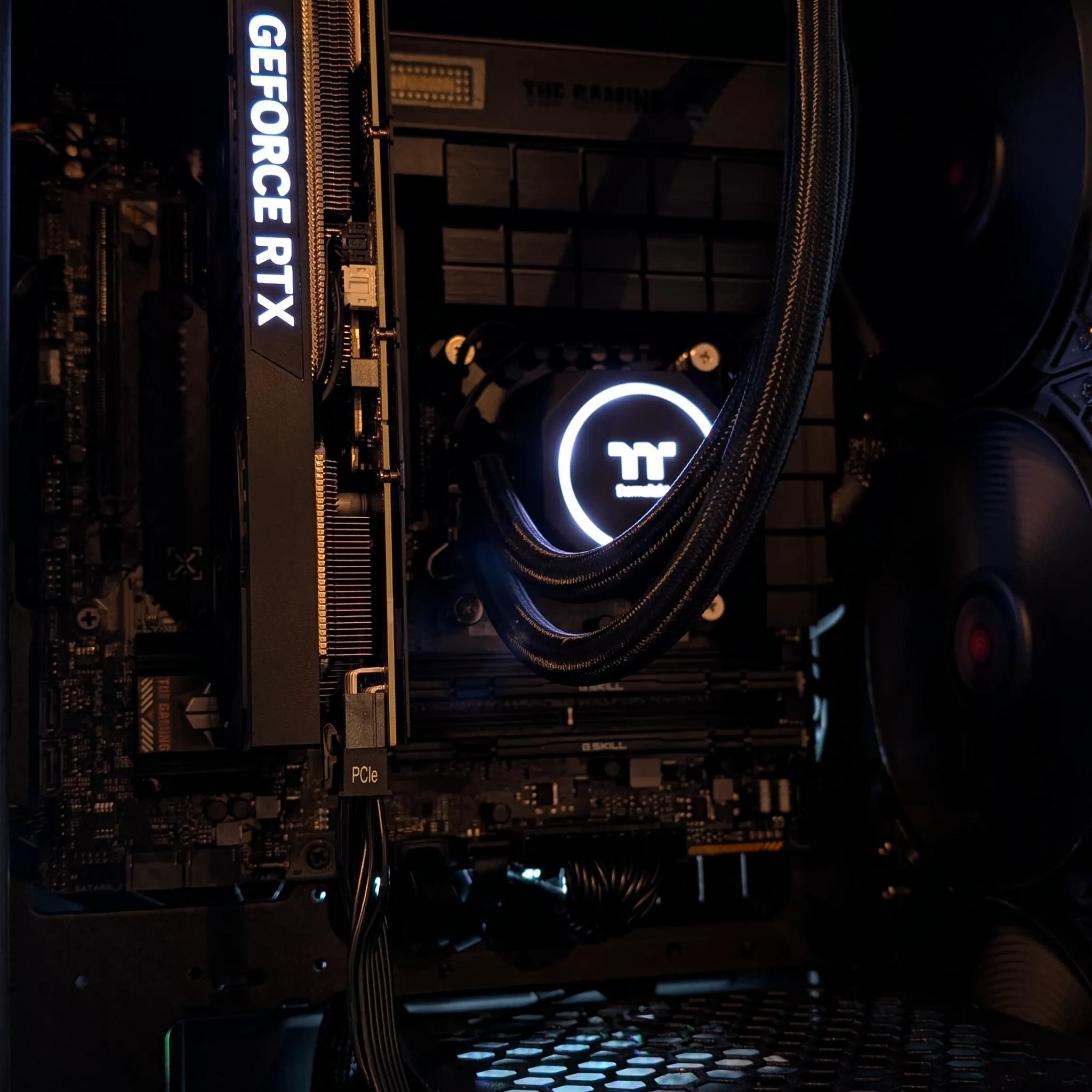 I5 13600KF | RTX 4060ti | 32gb Ram | BLACKOUT GAMING PC!