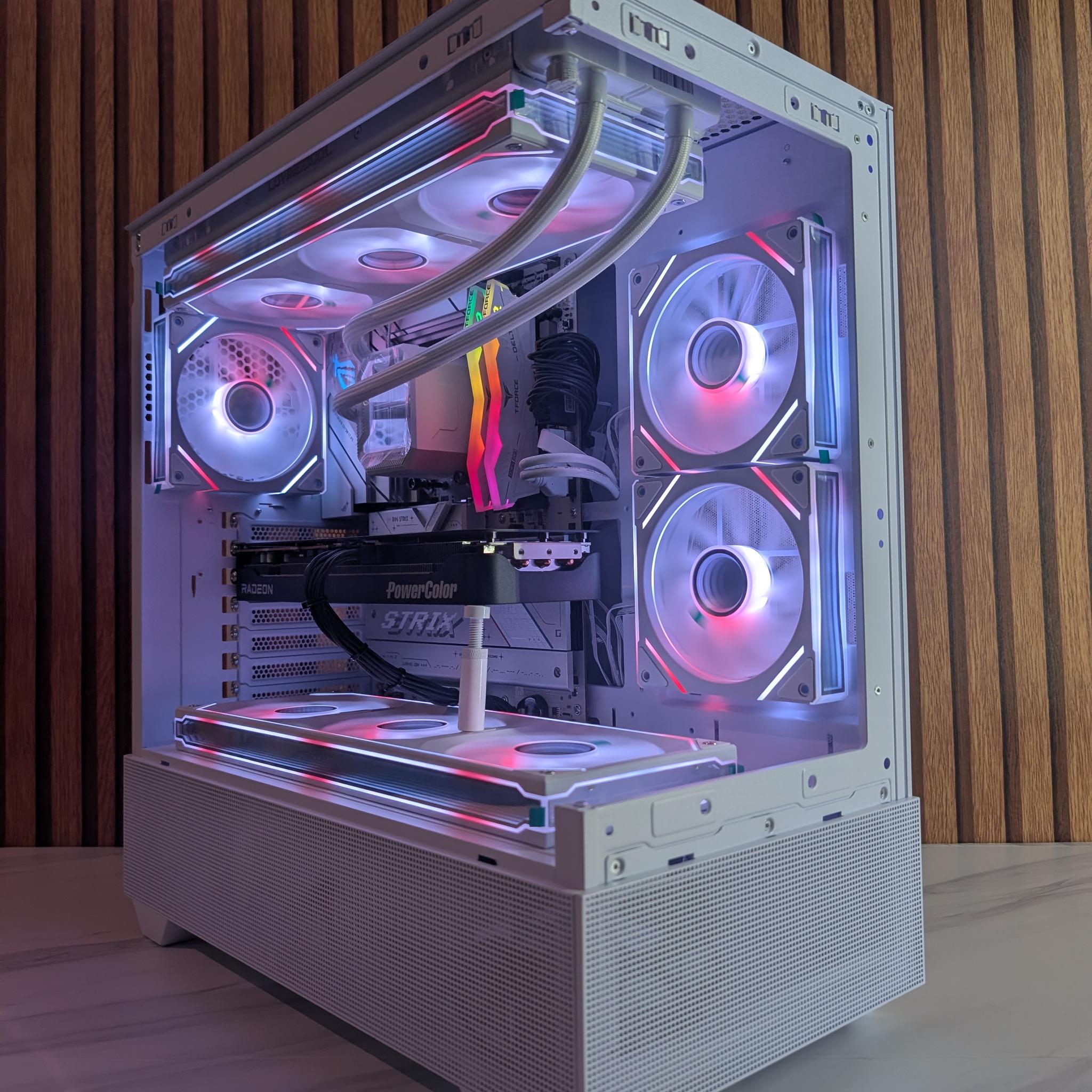 RX 9070XT 16GB | RYZEN 5 9600X | 1TB NVME | 16GB DDR5 | 850W